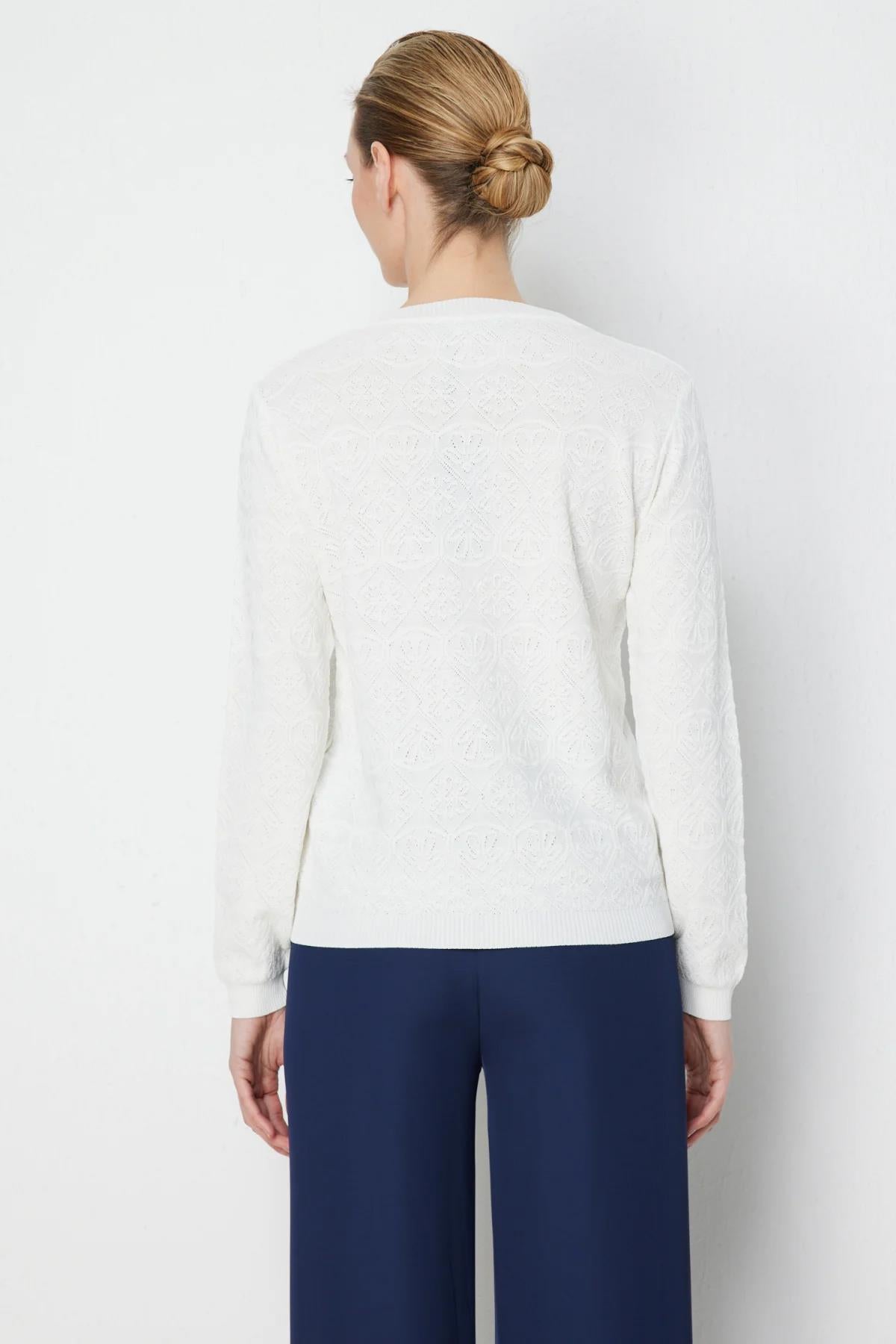 V-Neck Self-Patterned Knit Cardigan
