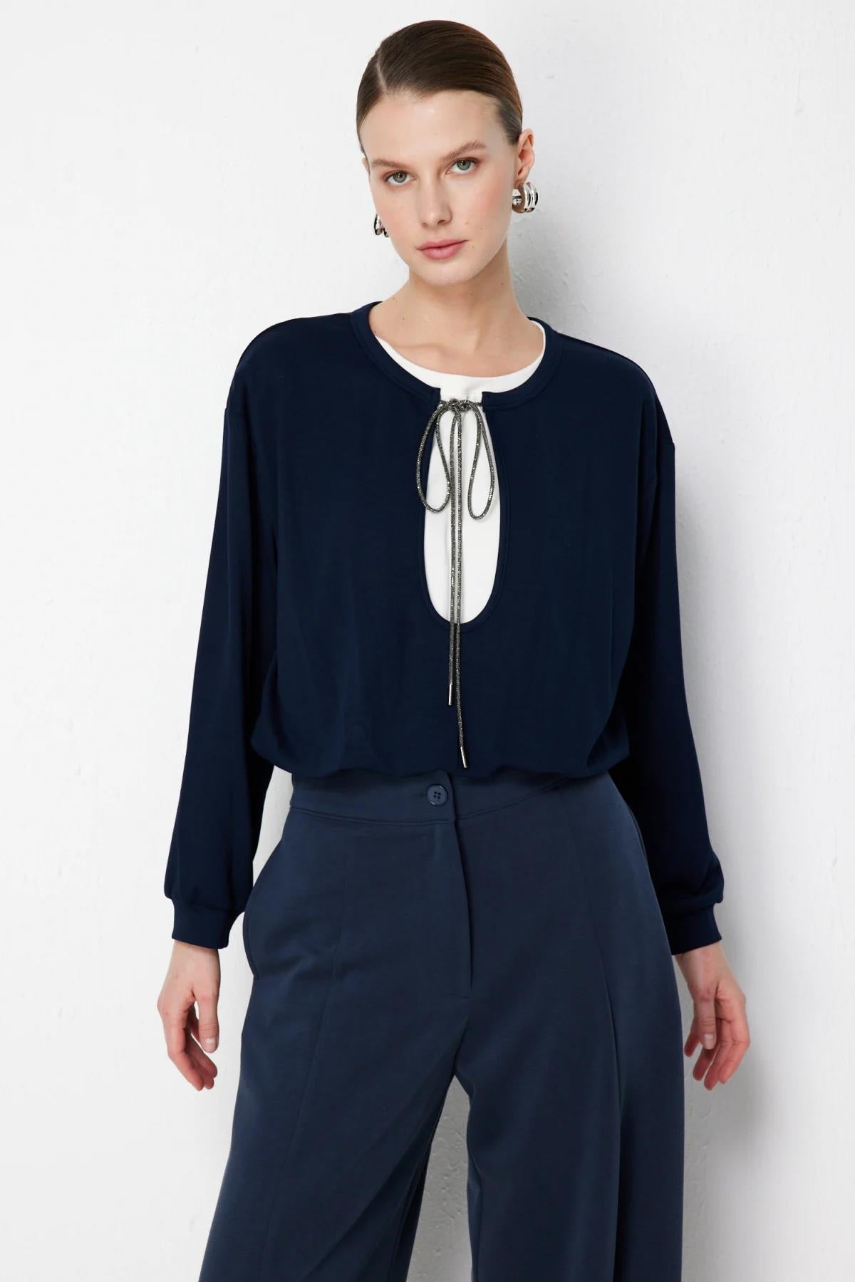 Beli Lastikli Zincirli Crop Sweat Tunik