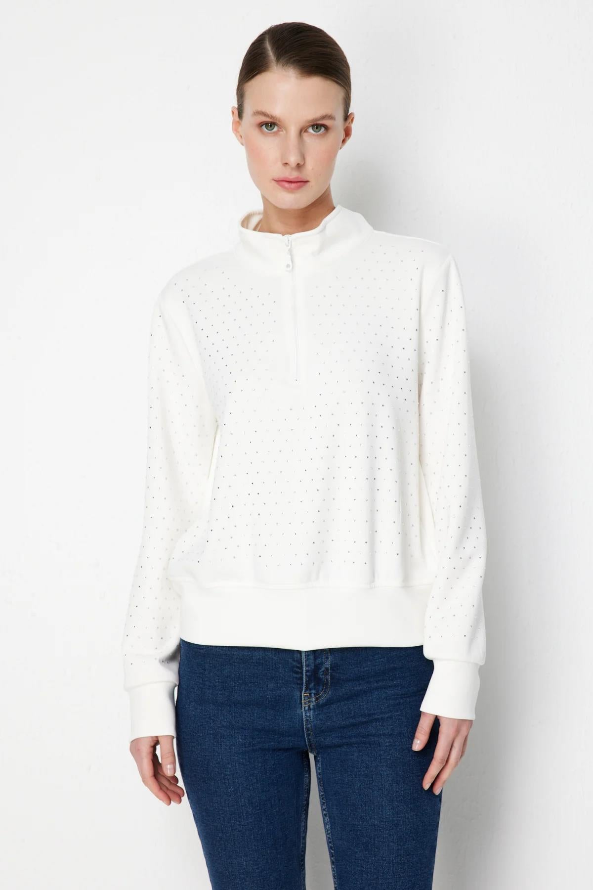 Yakası Fermuarlı Taşlı Eşofman Üstü