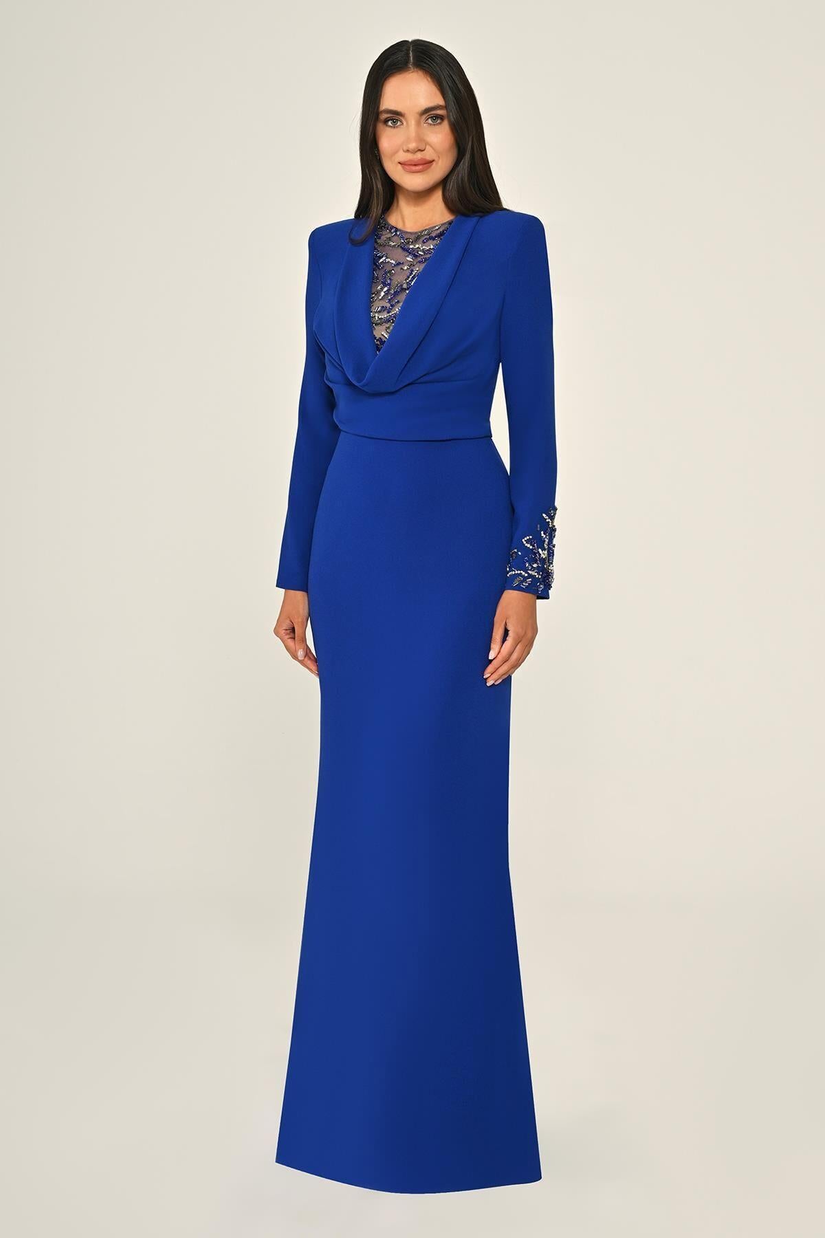 Payetli Göğüs Degaje Yaka Krep Uzun Abiye Elbise