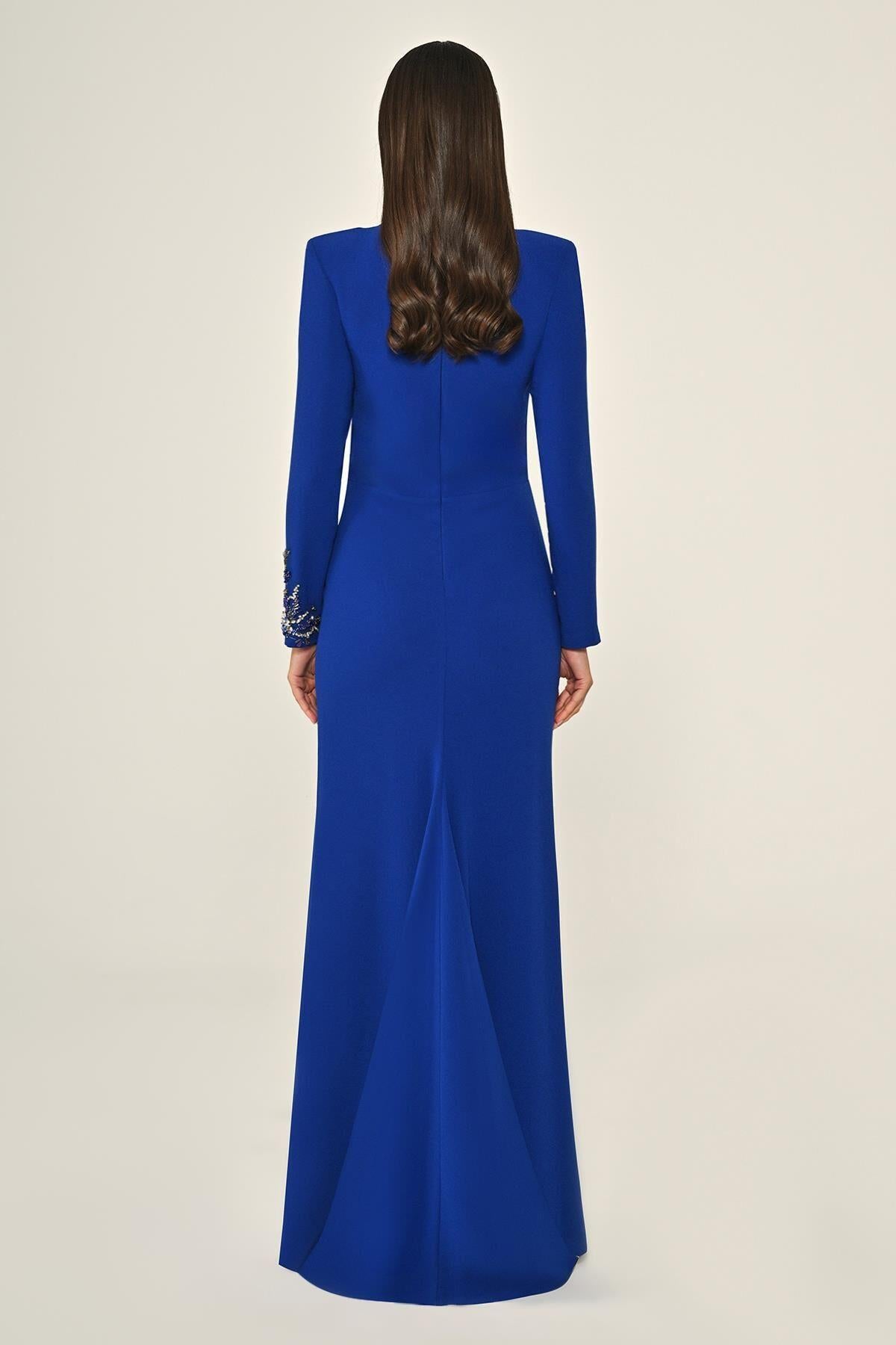 Payetli Göğüs Degaje Yaka Krep Uzun Abiye Elbise