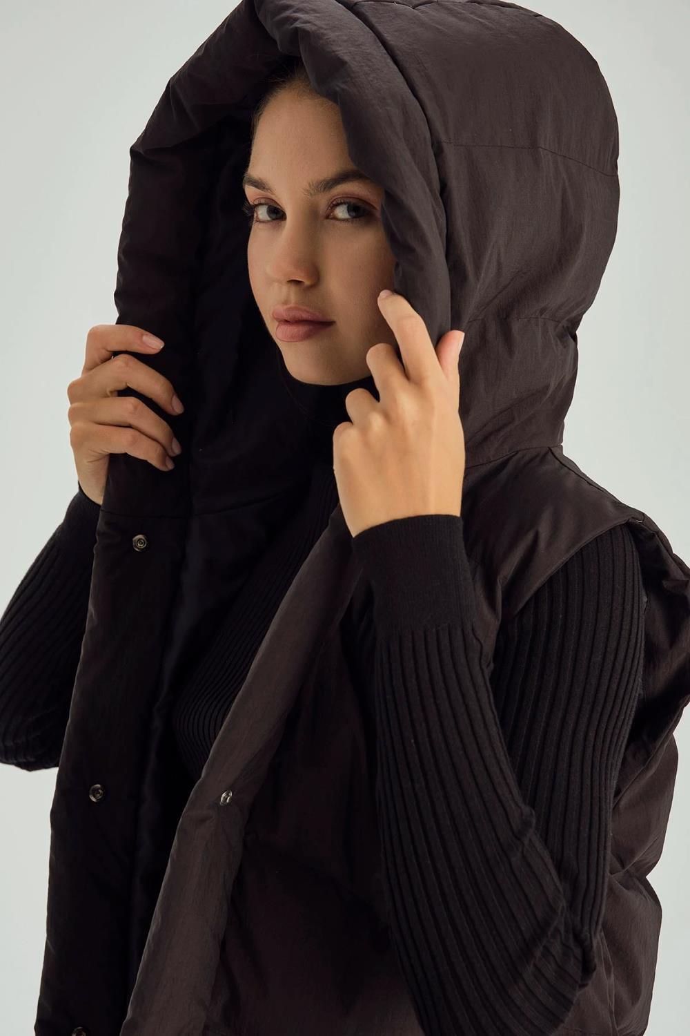 Womania Pekin Kapüşonlu Şişme Kadın Yelek - Eser Giyim