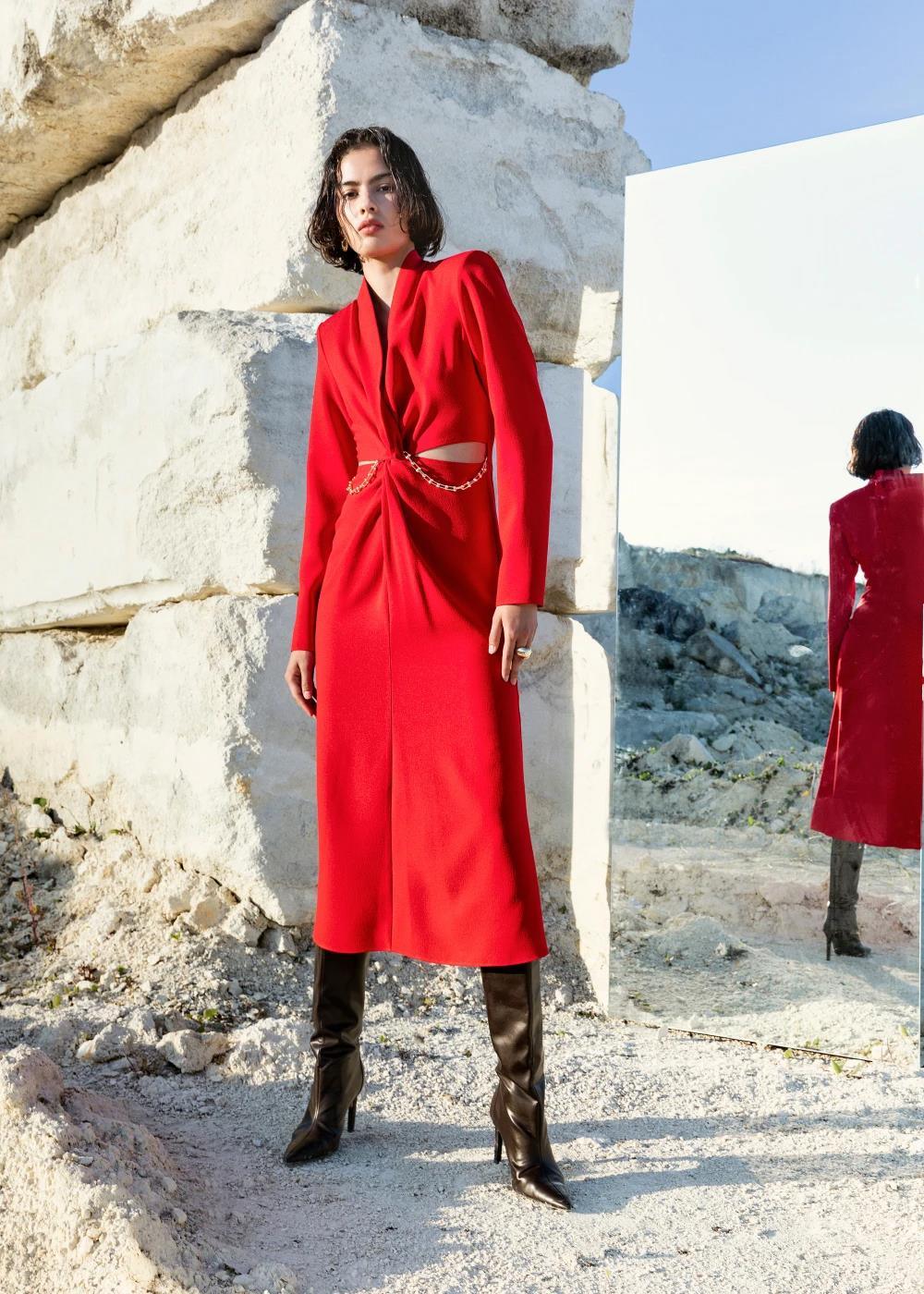 Kameya Şal Yaka Pencere Detaylı Zincirli Midi Boy Elbise - Eser Giyim