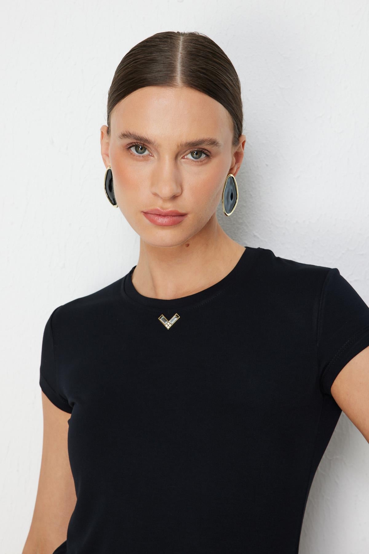 Crew Neck Short Sleeve Blouse