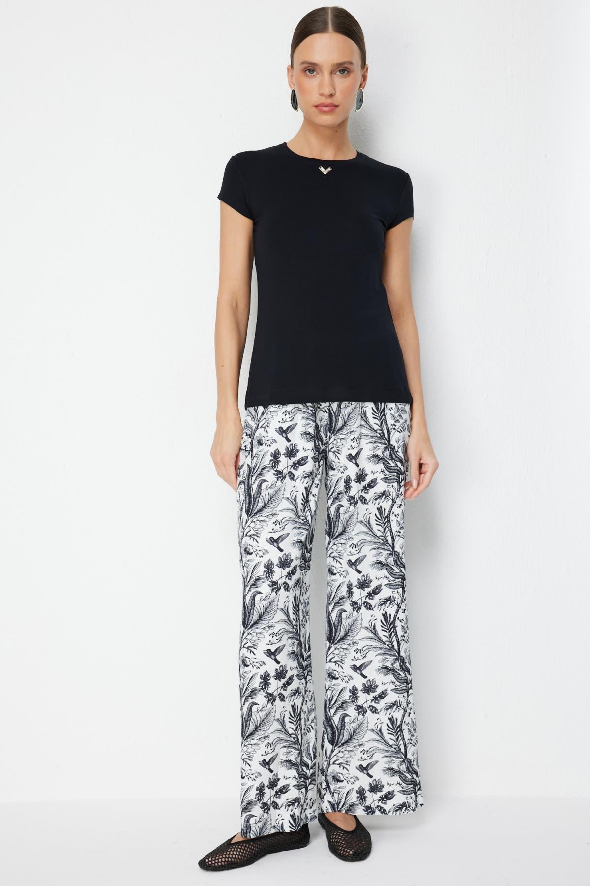 Crew Neck Short Sleeve Blouse