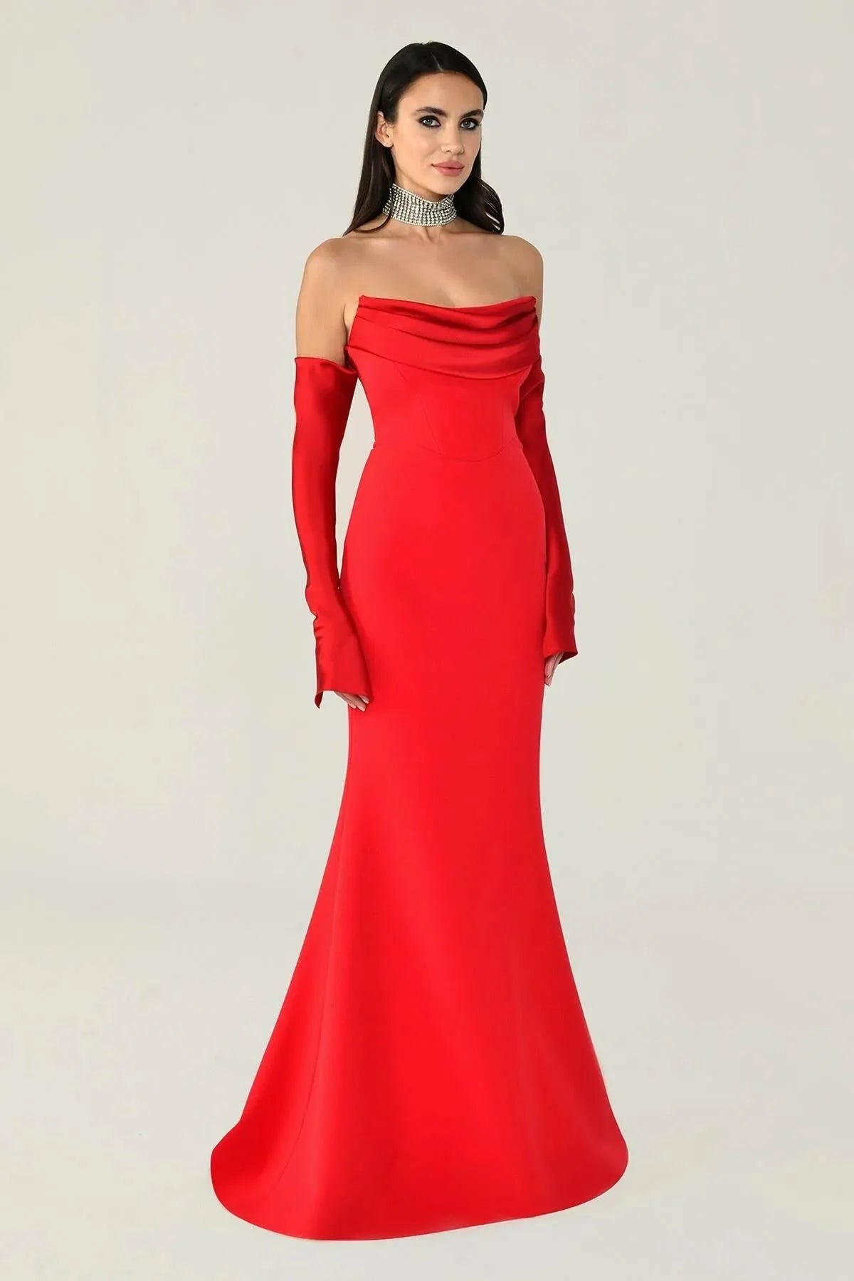 Straplez Düşük Kollu Balık Abiye Elbise