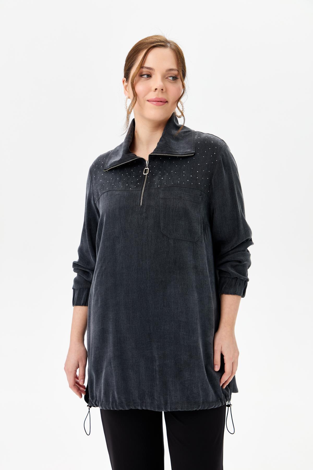 Taş Detaylı Yarım Fermuarlı Büyük Beden Bluz - Eser Giyim