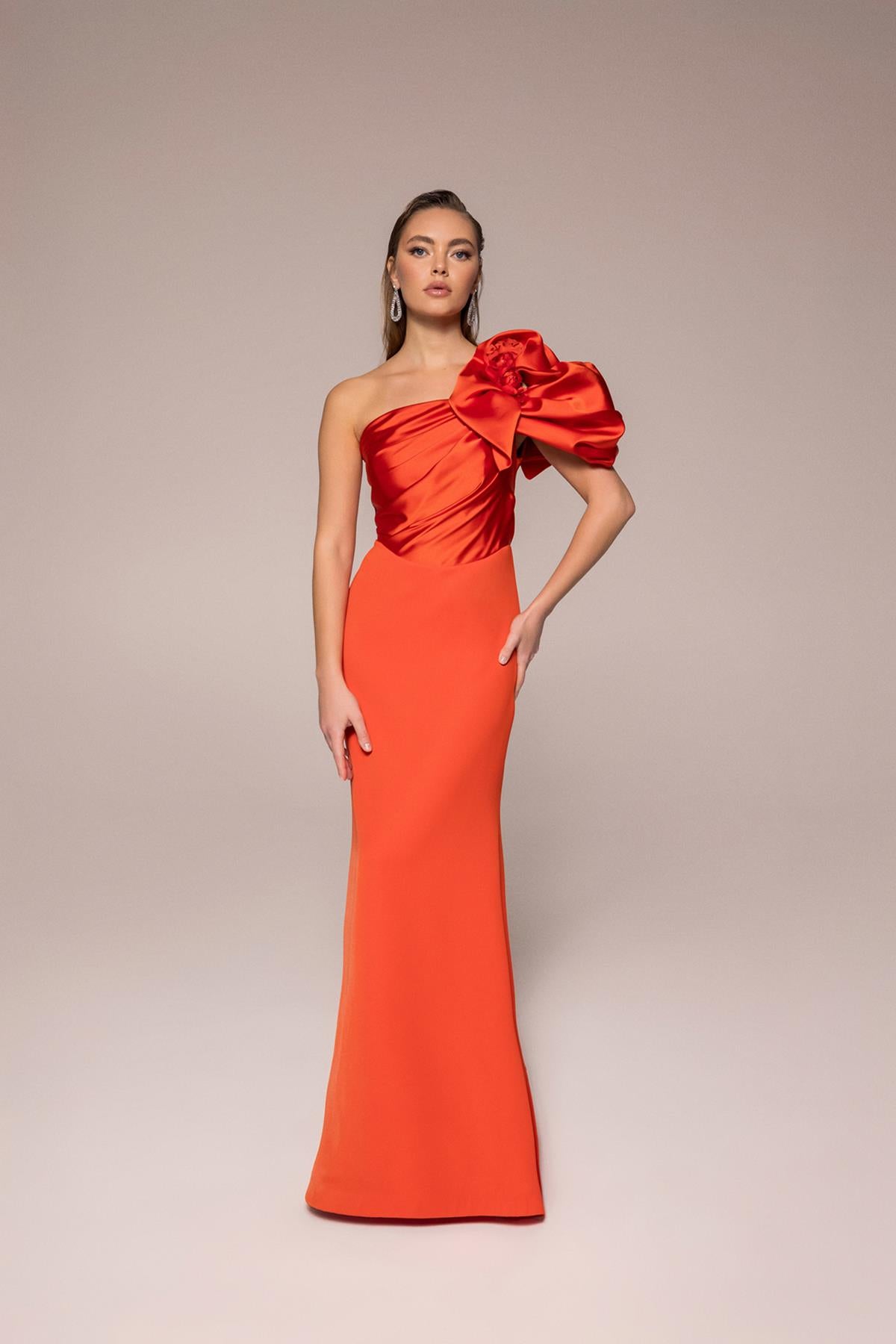 One Shoulder Flower Detailed Fish Evening Dress