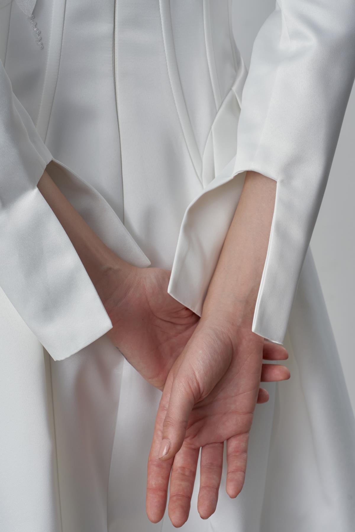 Tek Yan Komple Kabartma Çiçek Elbise - Eser Giyim