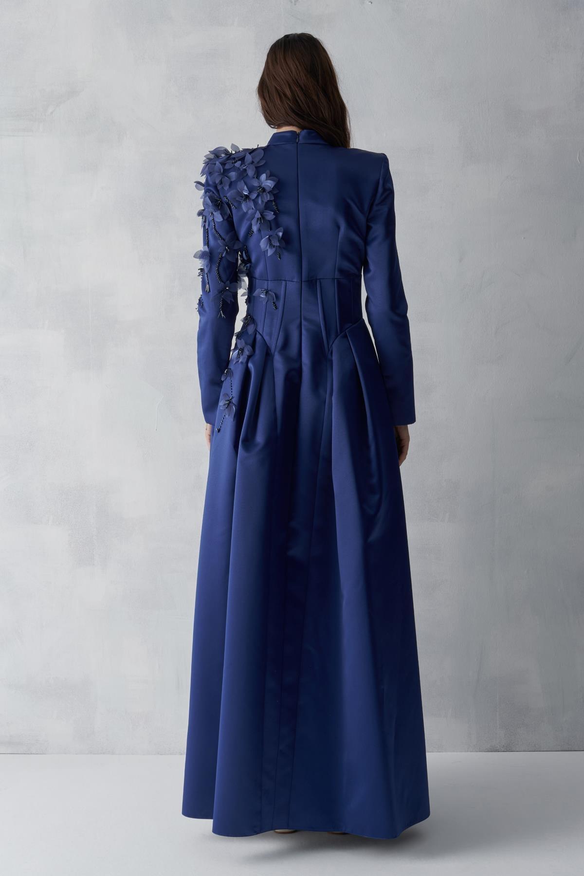 Tek Yan Komple Kabartma Çiçek Elbise - Eser Giyim