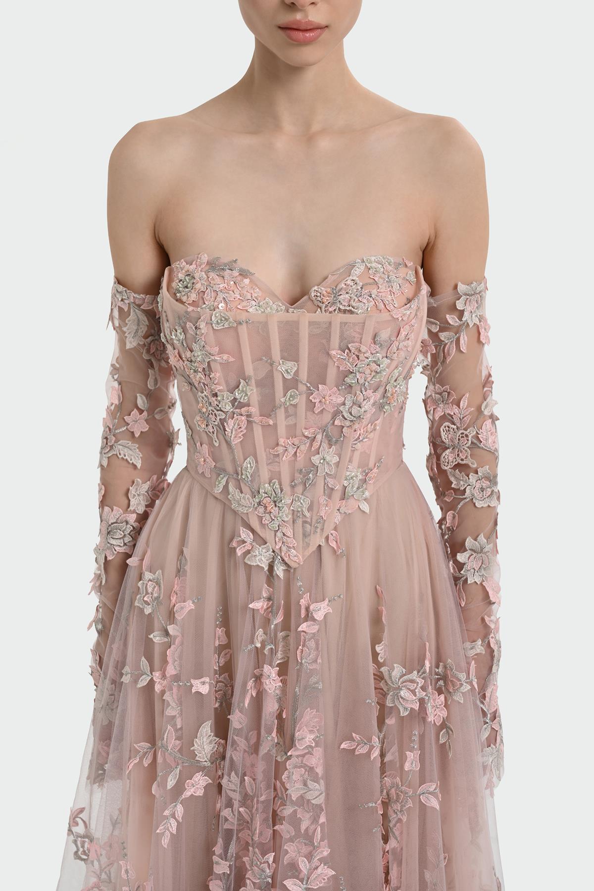 Üç Boyut Çiçekli Eldivenli Abiye Elbise