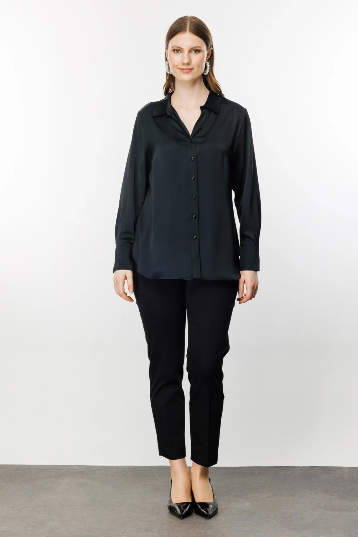 V Yaka Saten Büyük Beden Bluz - Eser Giyim