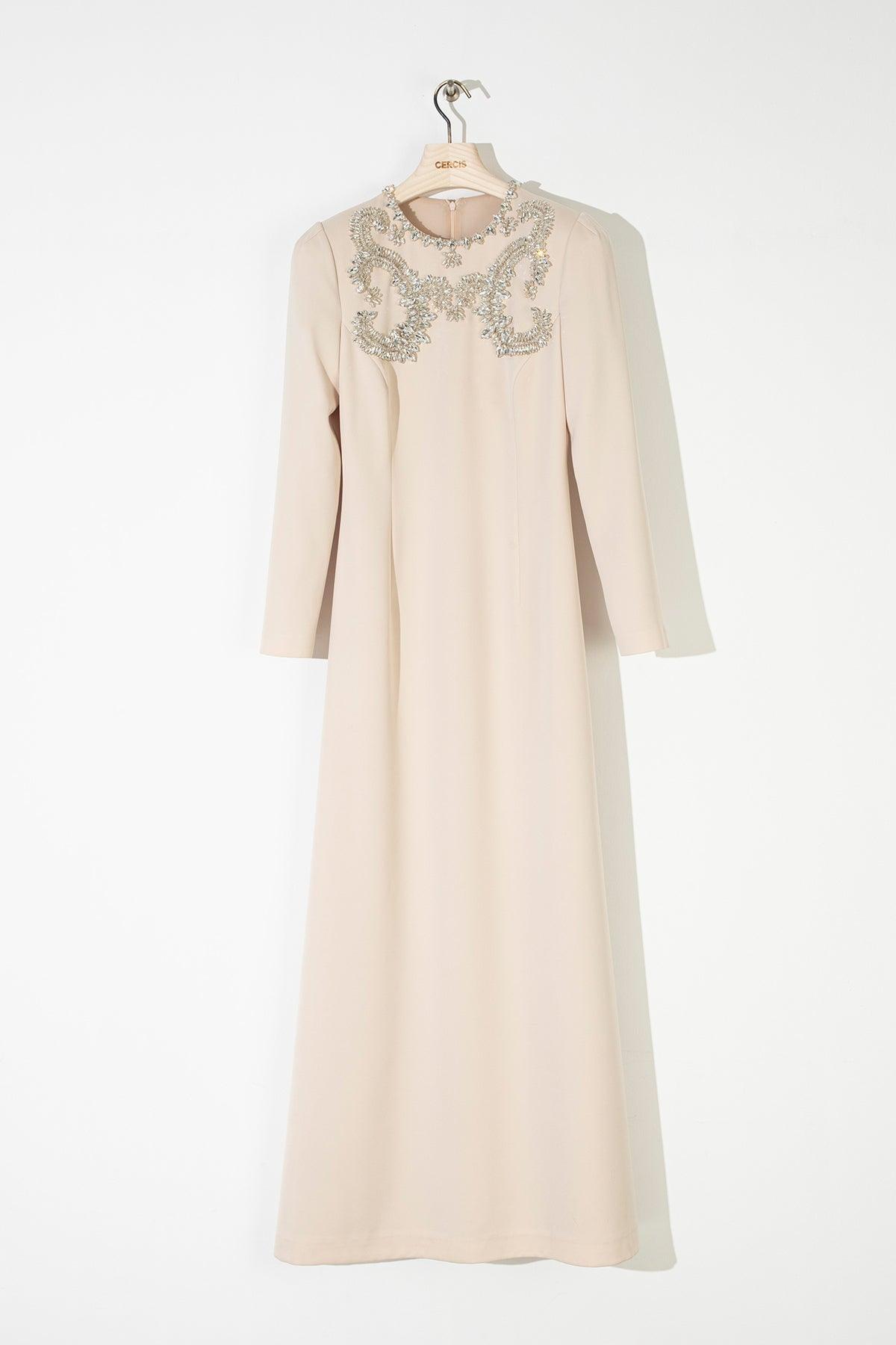 Yaka Ön Ejdarha Taşlı Elbise - Eser Giyim