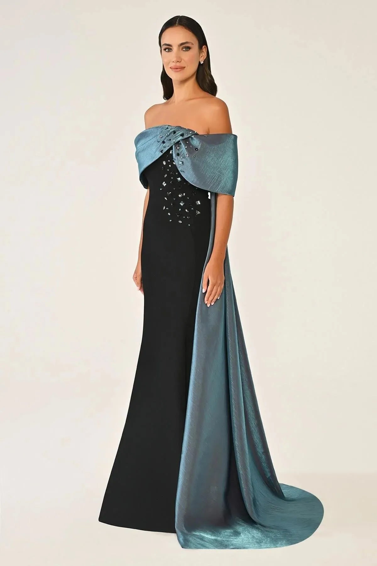 Off Shoulder Top Stone Detailed Tailed Evening Crepe Dress