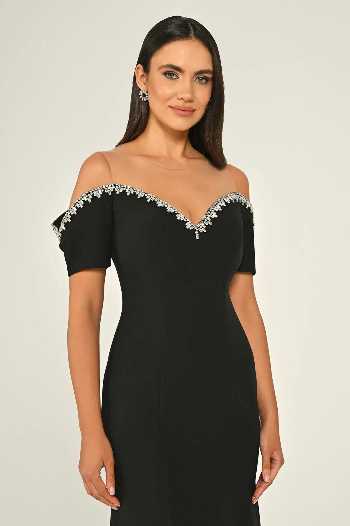 Stone Collar Low Sleeve Crepe Midi Evening Dress