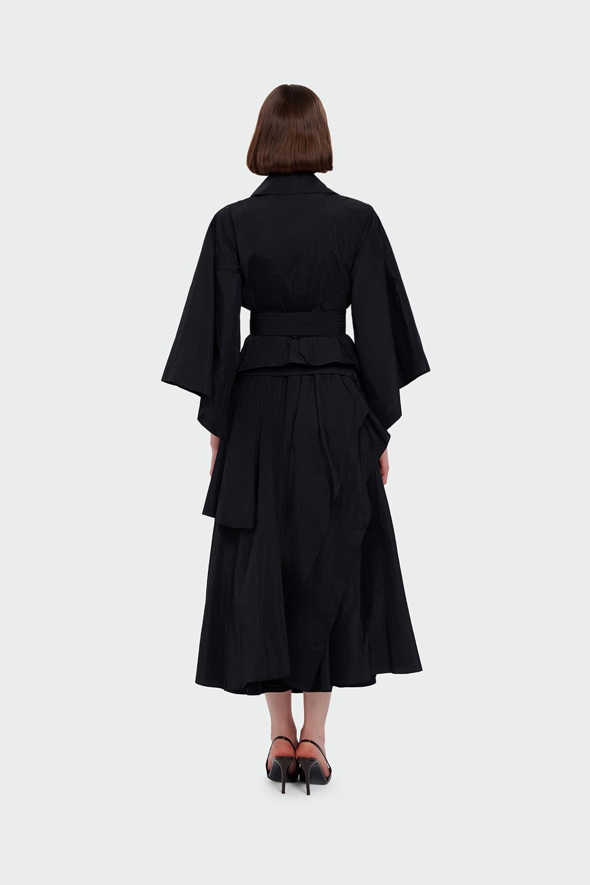 Asimetrik Volan Detaylı Etek