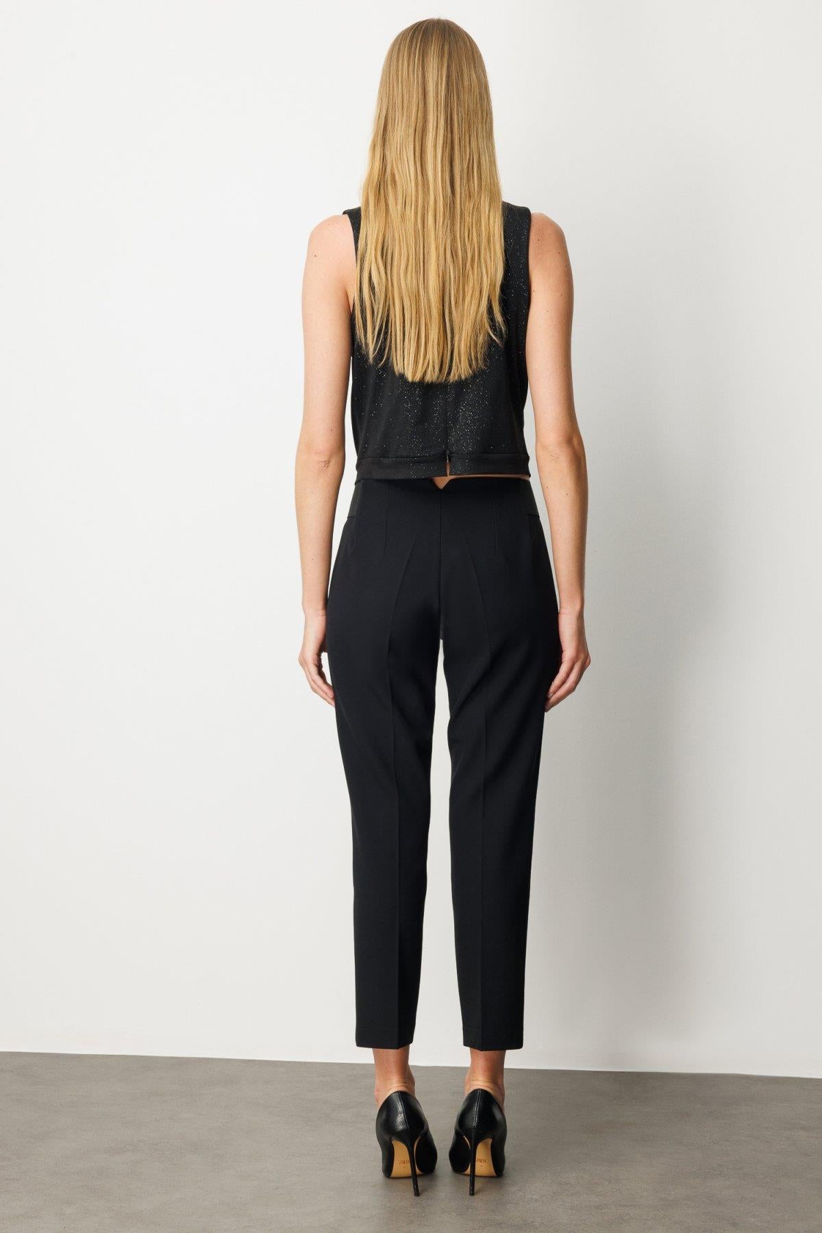 Beli Kalın Lastikli Dar Paça Pantolon