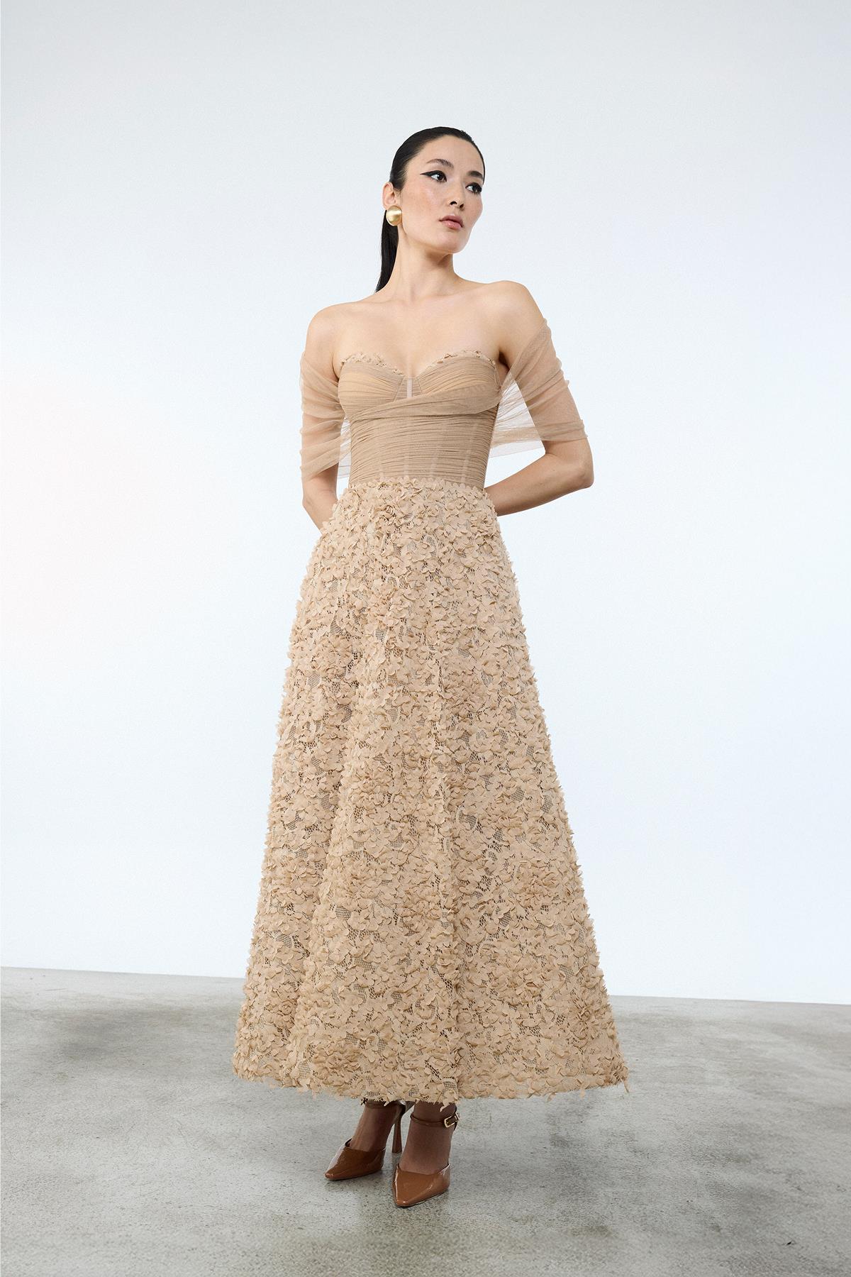 Flower Appliqued Transparent Bust Detail Long Evening Dress