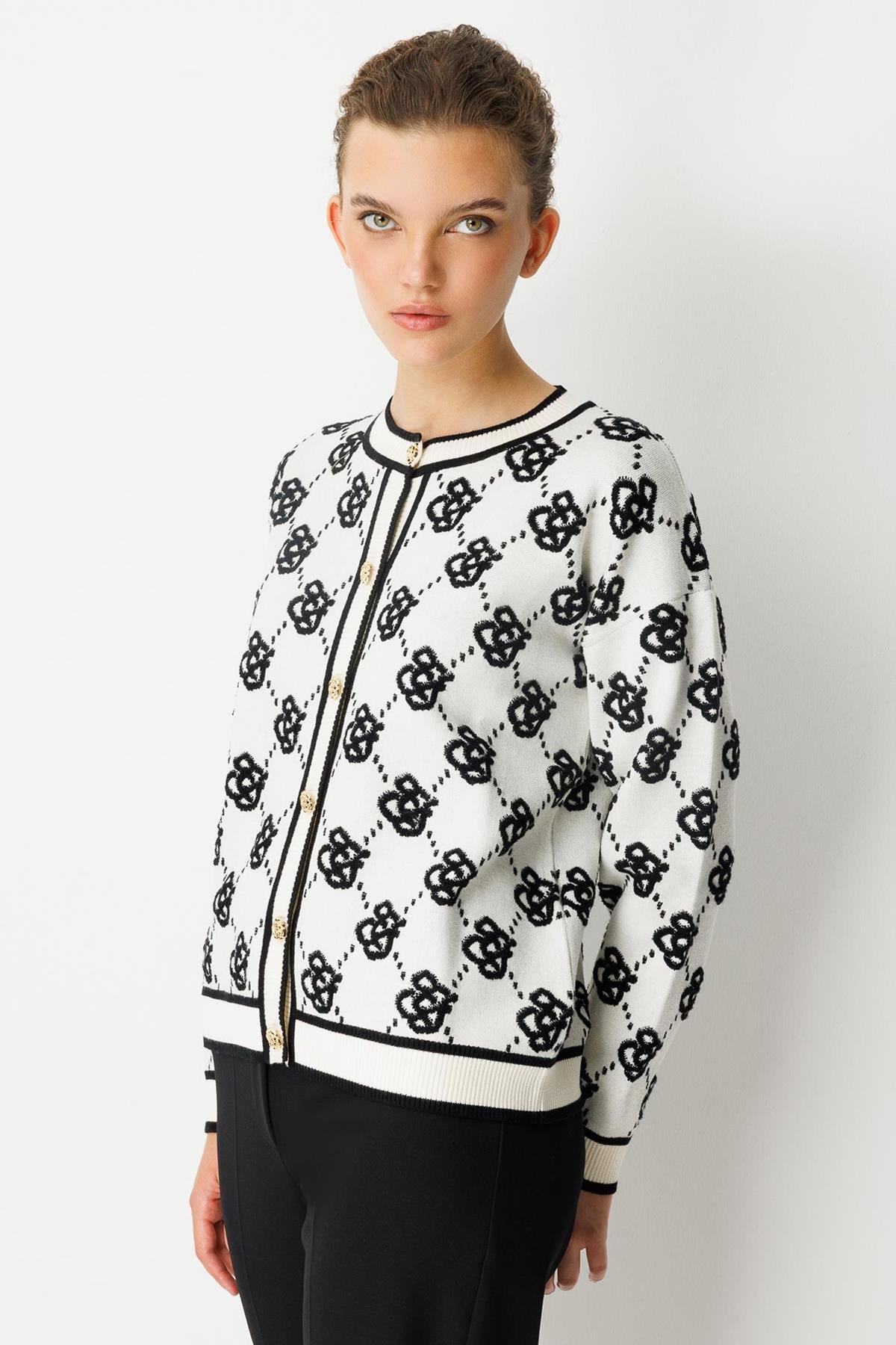 Floral Patterned Metal Buttoned Cardigan