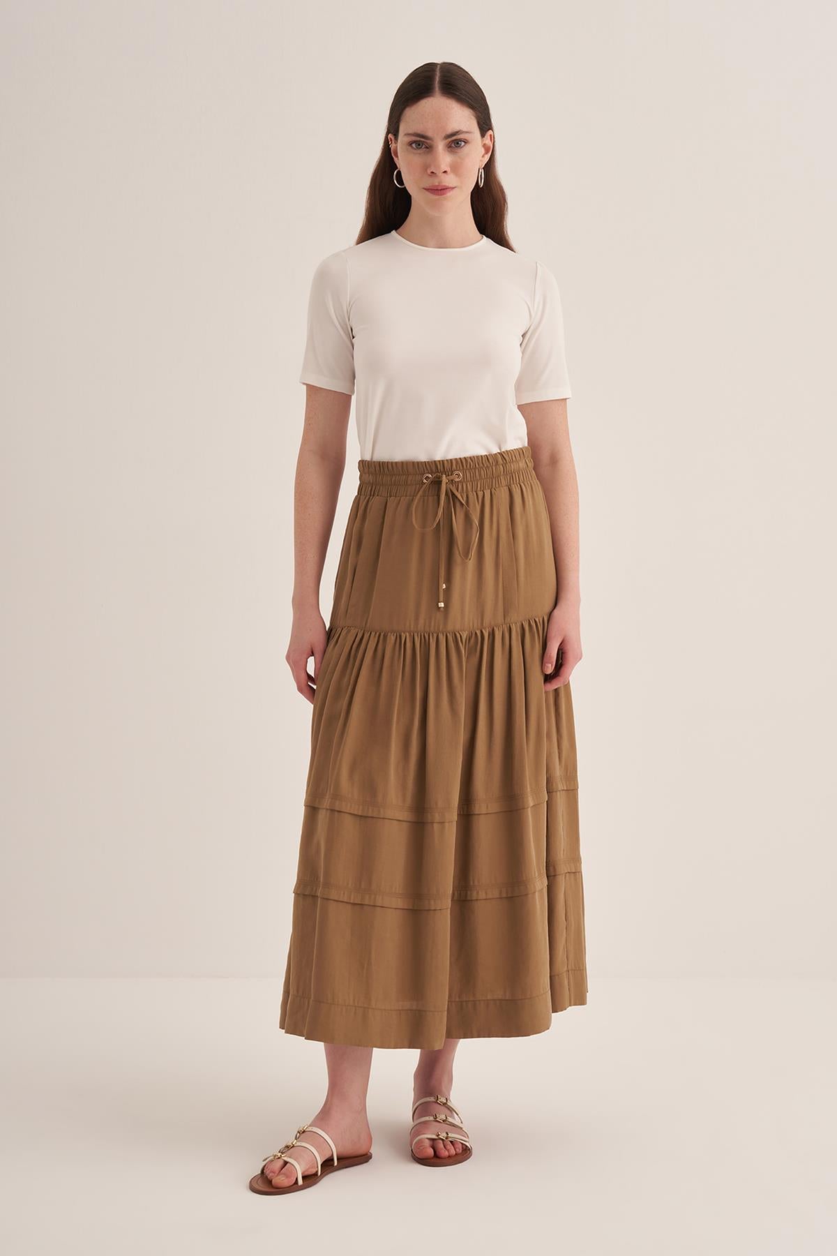 Elastic Waist Layered Skirt