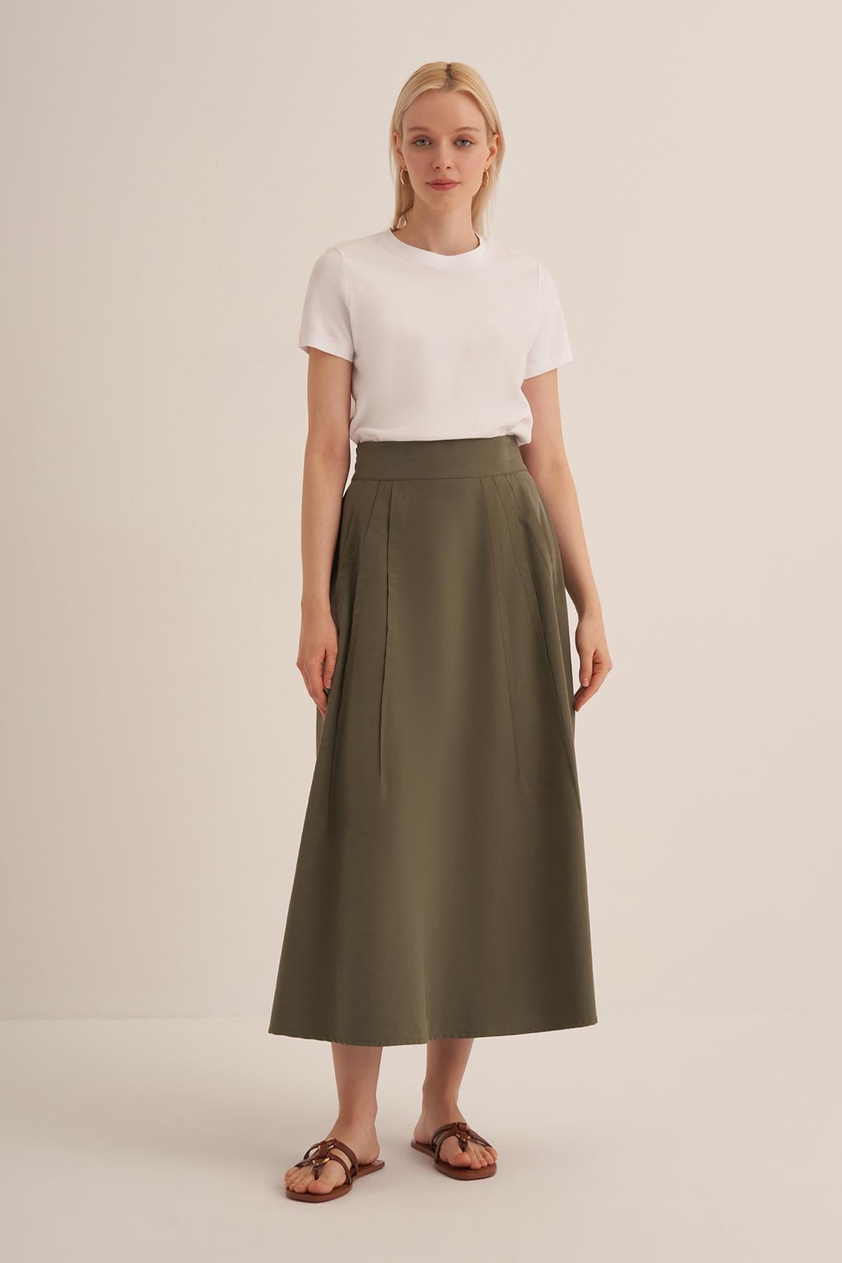 Side Pleated Elastic Waist Skirt