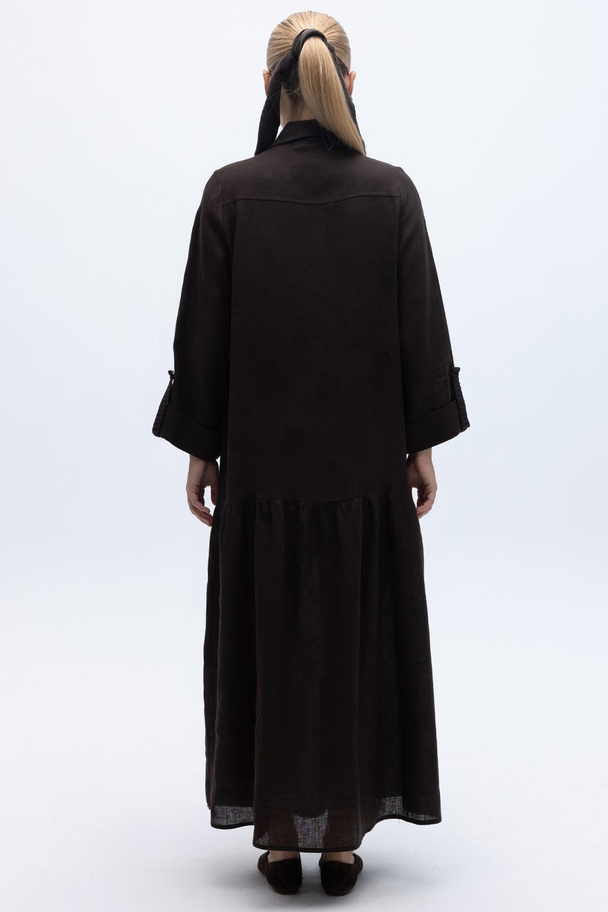 Linen Dress with Shirt Collar Holding Detail