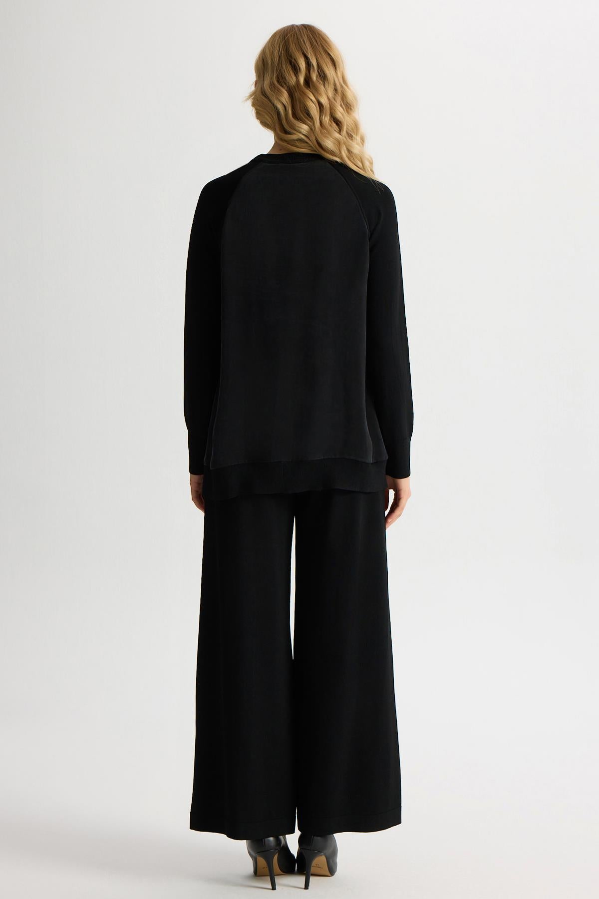 تونيك من الكوبرو المحبوك بأكمام 