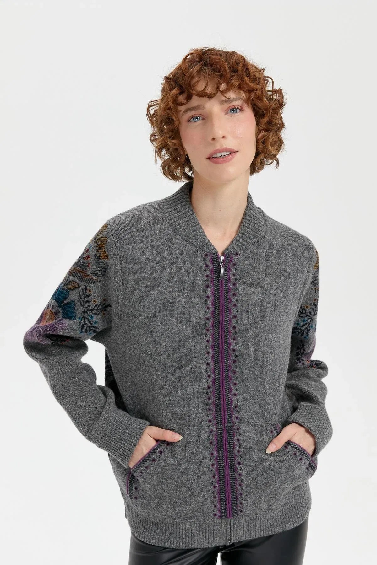 Wool Jacket with Floral Pattern on the Back and Sleeves of the Grandad Collar 