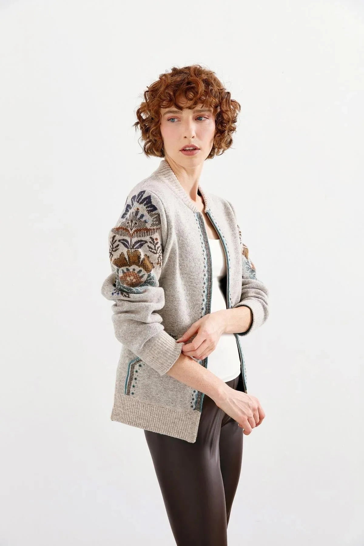 Wool Jacket with Floral Pattern on the Back and Sleeves of the Grandad Collar 
