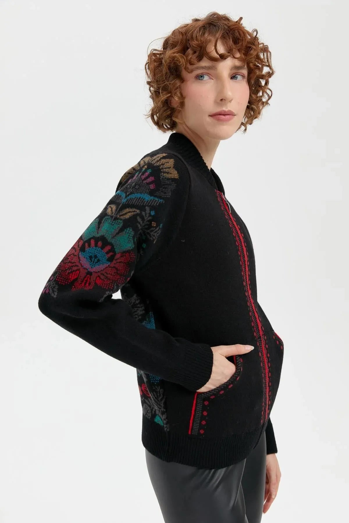 Wool Jacket with Floral Pattern on the Back and Sleeves of the Grandad Collar 