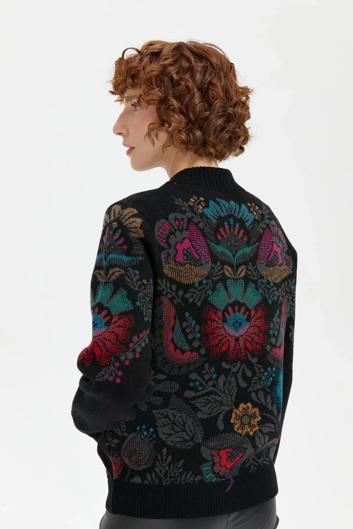 Wool Jacket with Floral Pattern on the Back and Sleeves of the Grandad Collar 