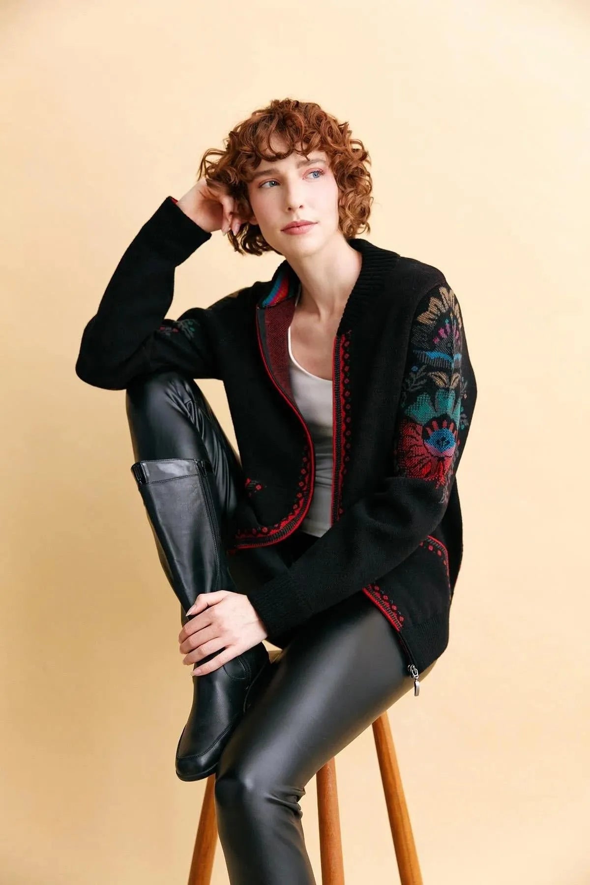 Wool Jacket with Floral Pattern on the Back and Sleeves of the Grandad Collar 