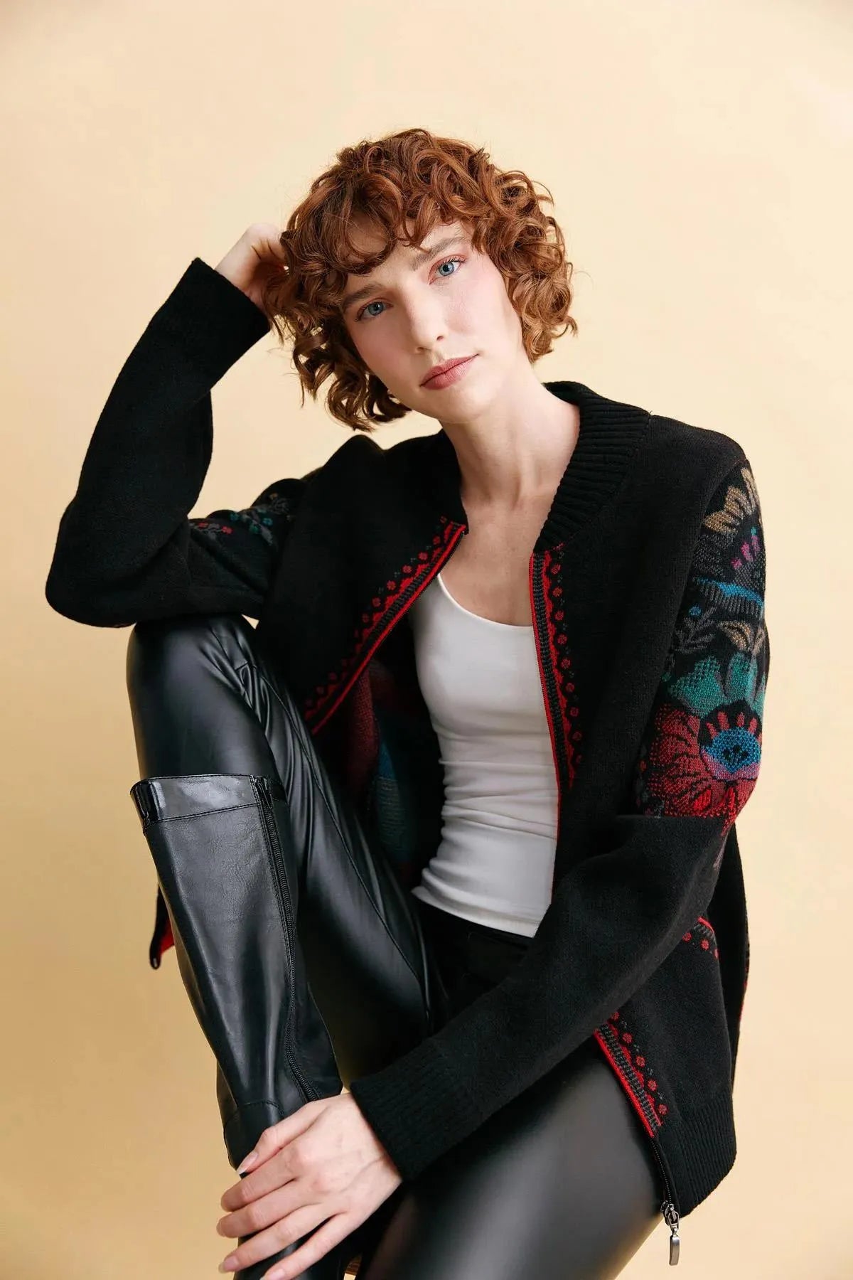 Wool Jacket with Floral Pattern on the Back and Sleeves of the Grandad Collar 