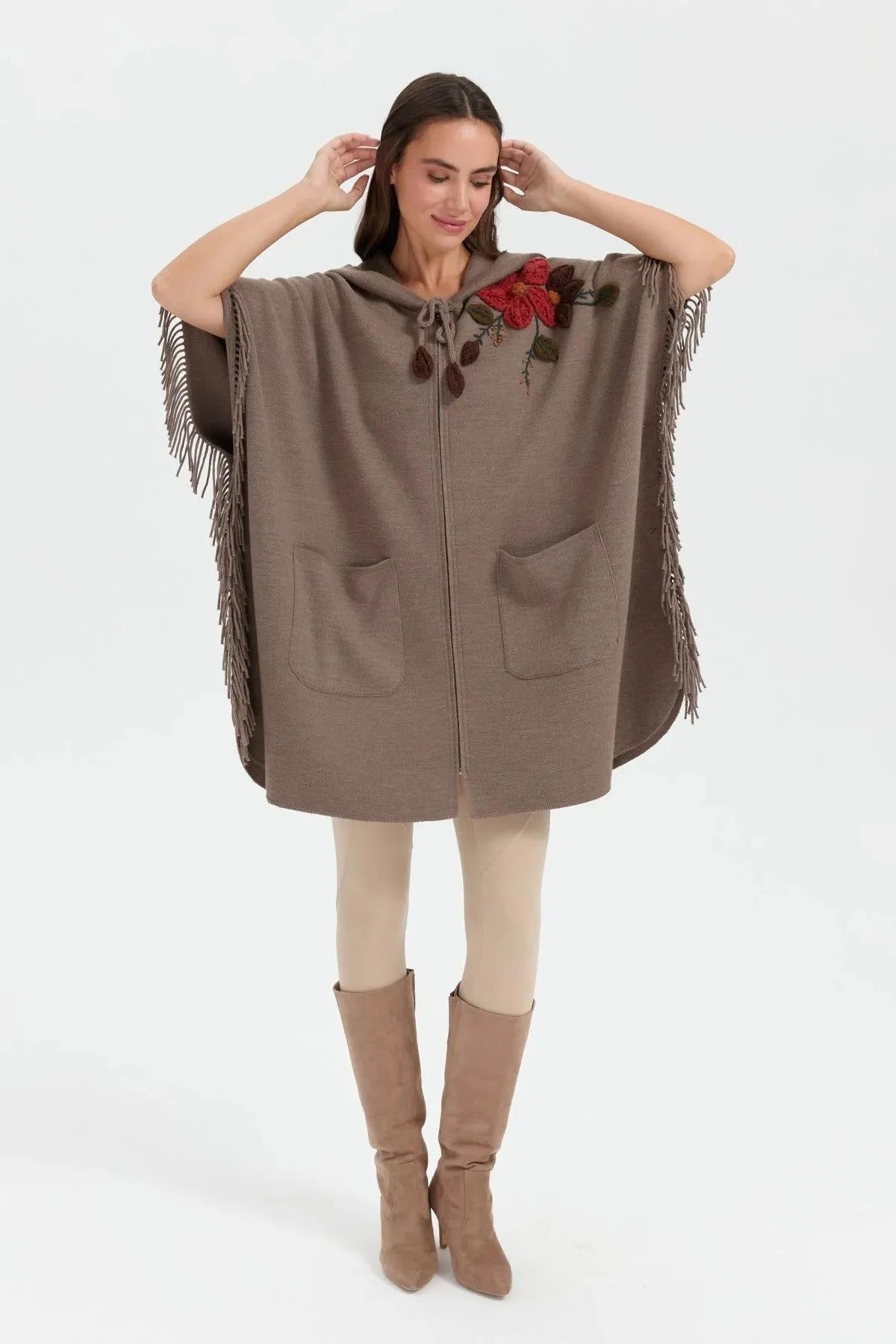 Hooded Shoulder Flower Embroidered Poncho 