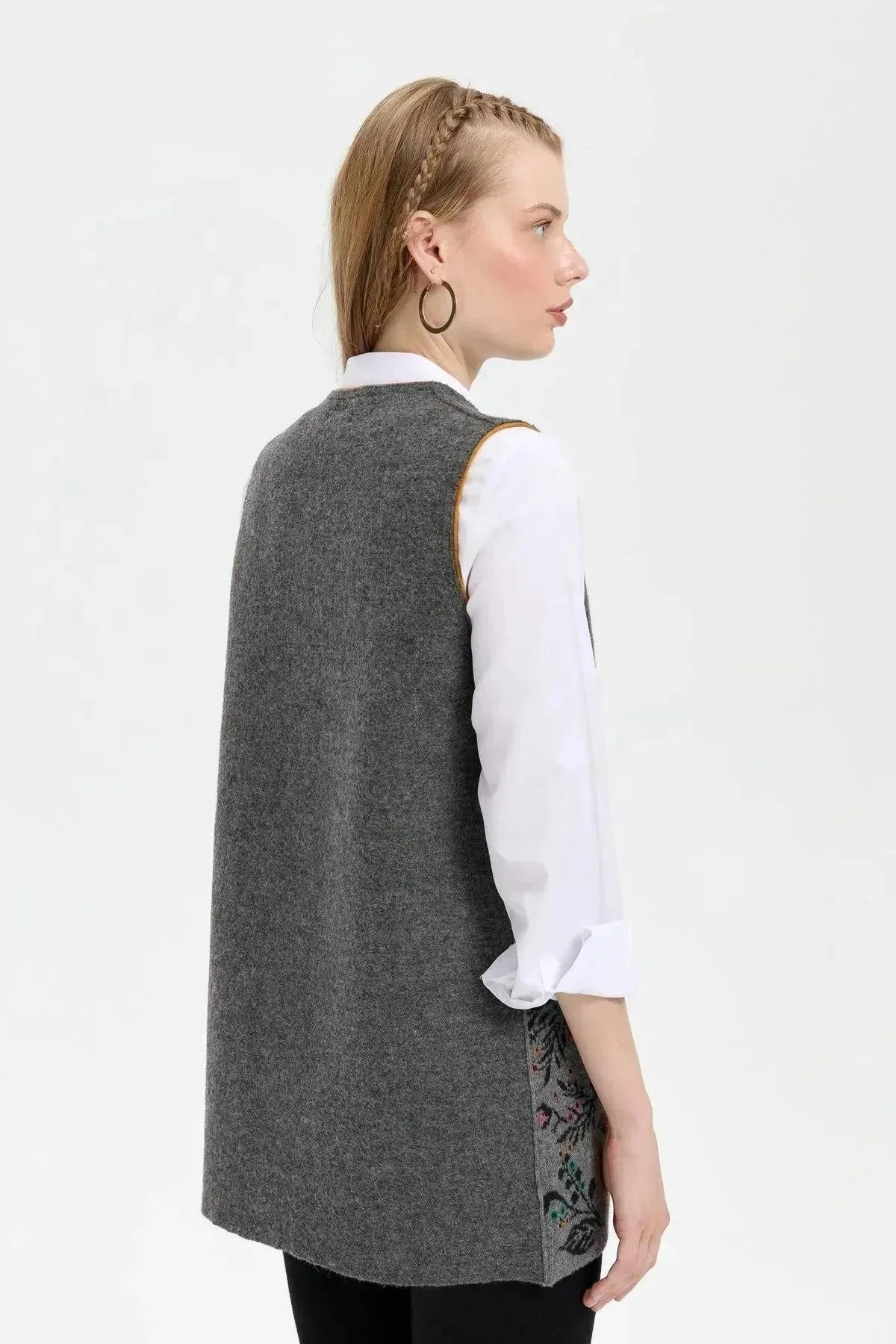 Women's Knitwear Open Front Arabboy Wool Vest 