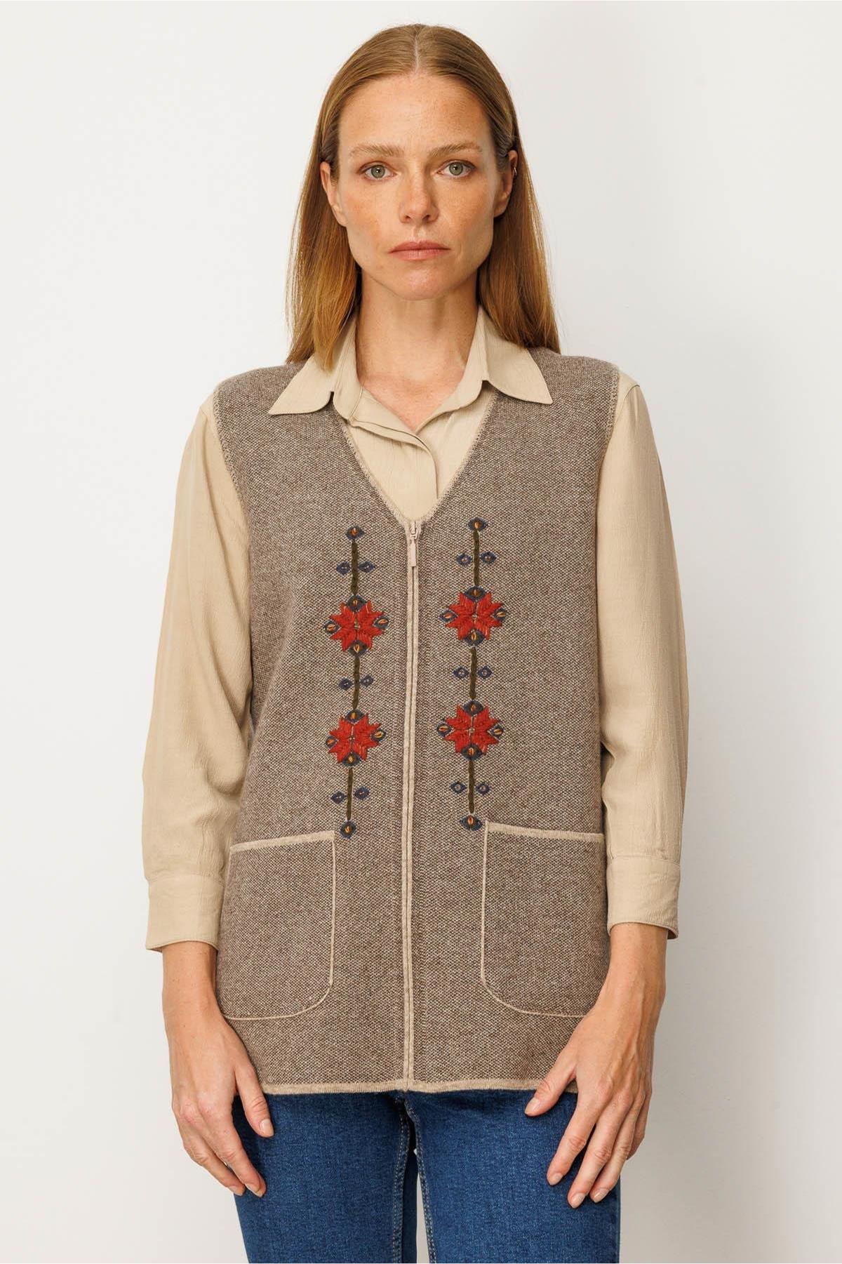 V-Neck Embroidered Zippered Short Vest 