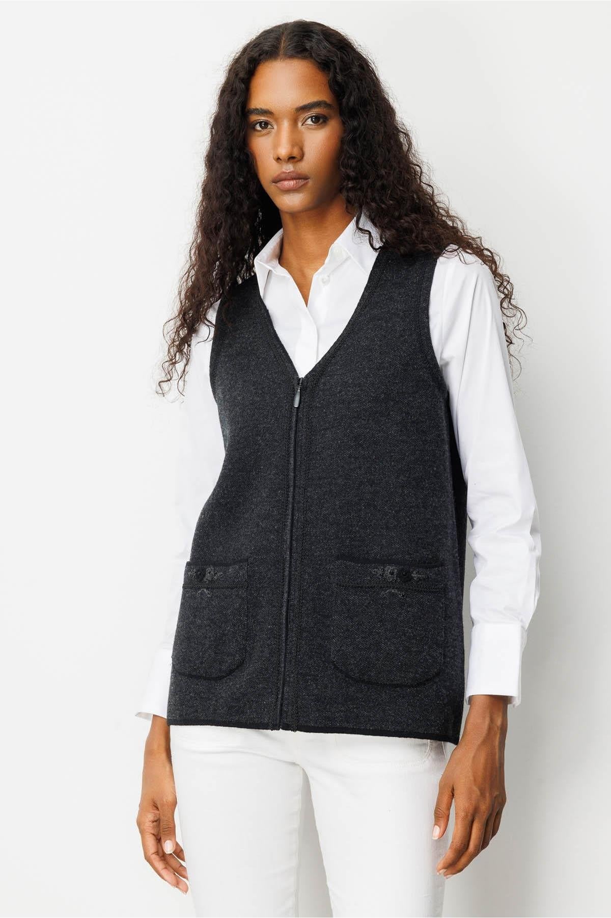 V-Neck Pocket Embroidered Zippered Vest