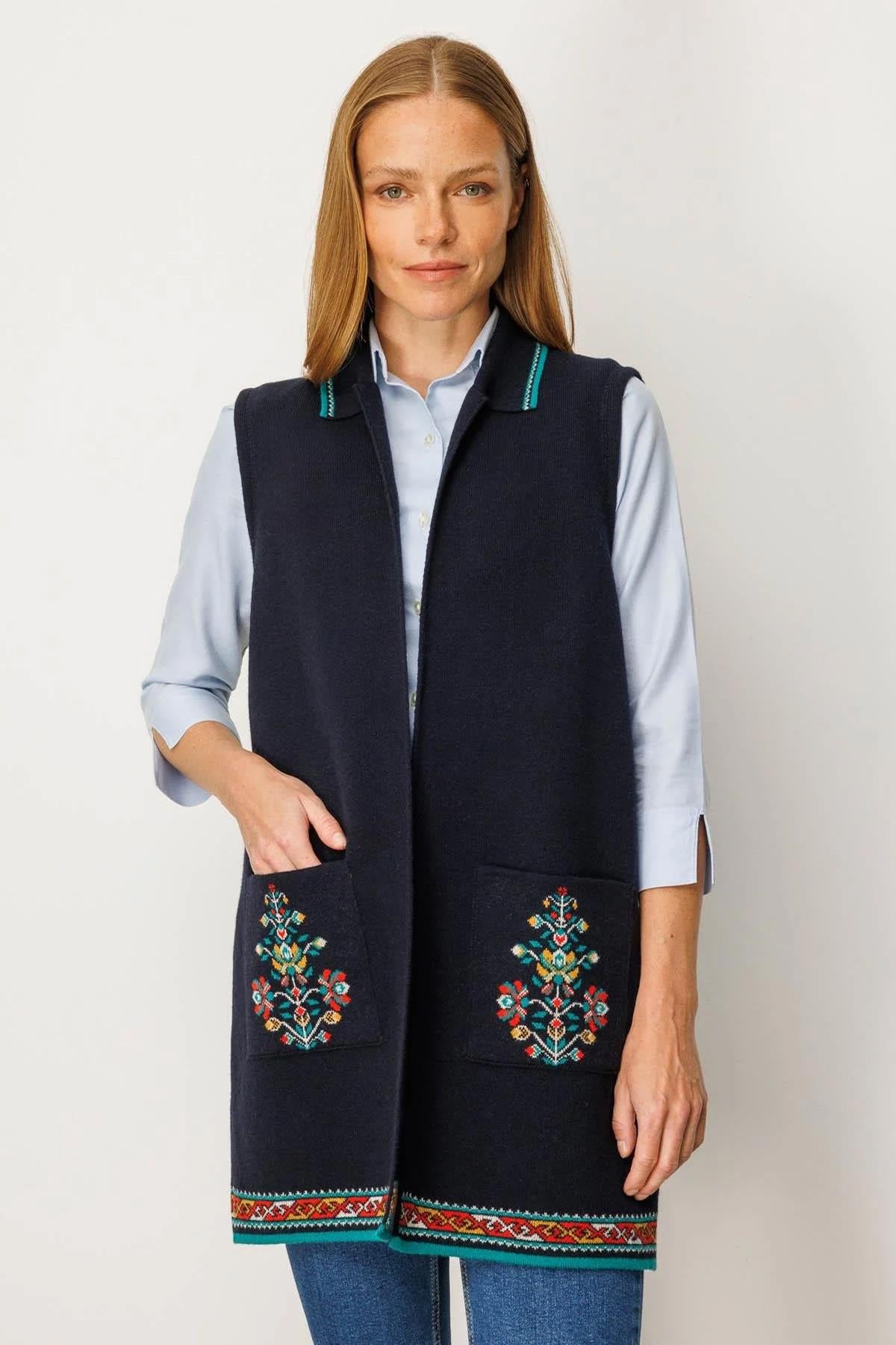 Polo Collar Long Vest with Kilim Pattern on the Hem 