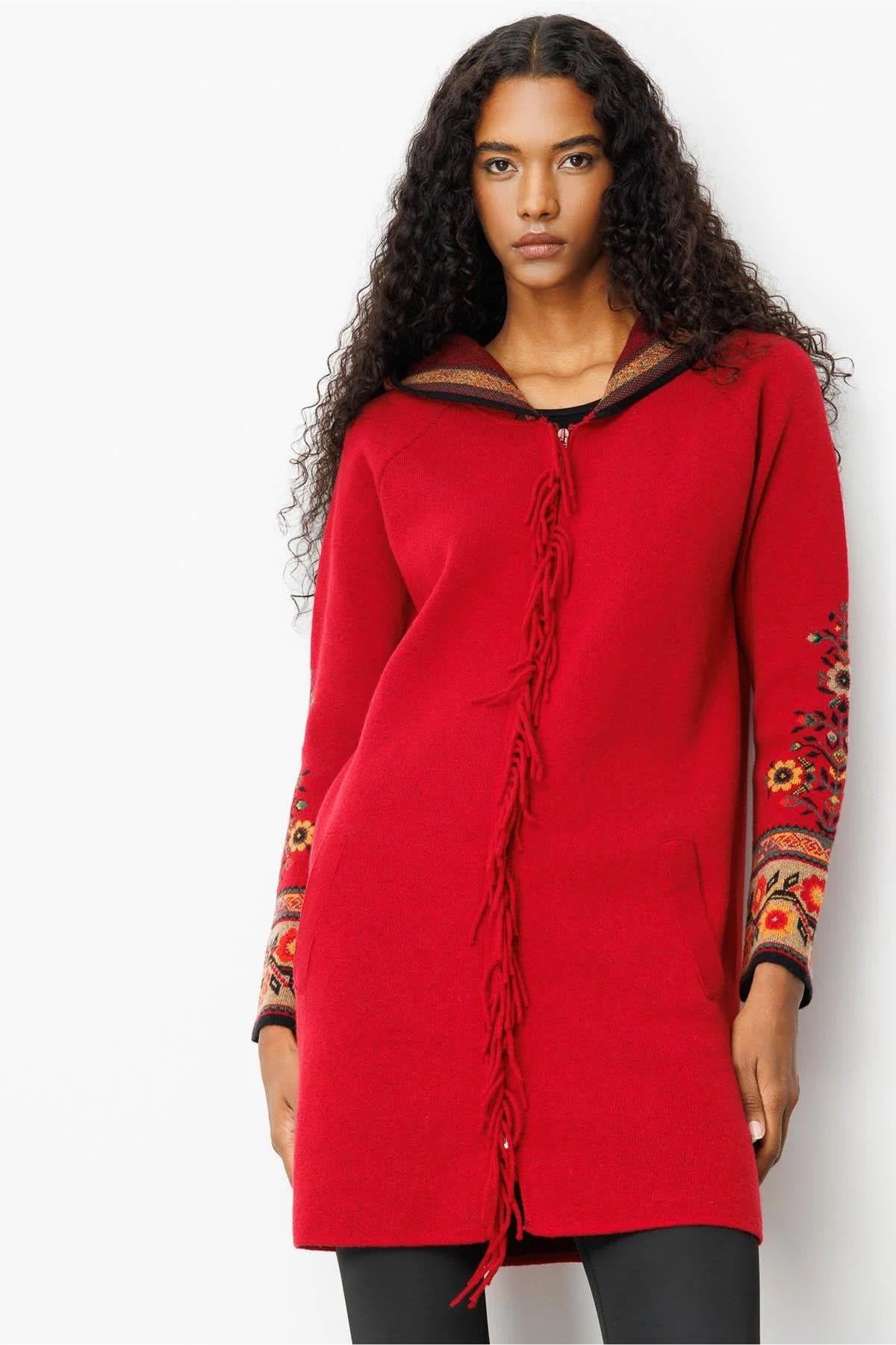 Kapüşonlu Kilim Jakarlı Püsküllü Hırka