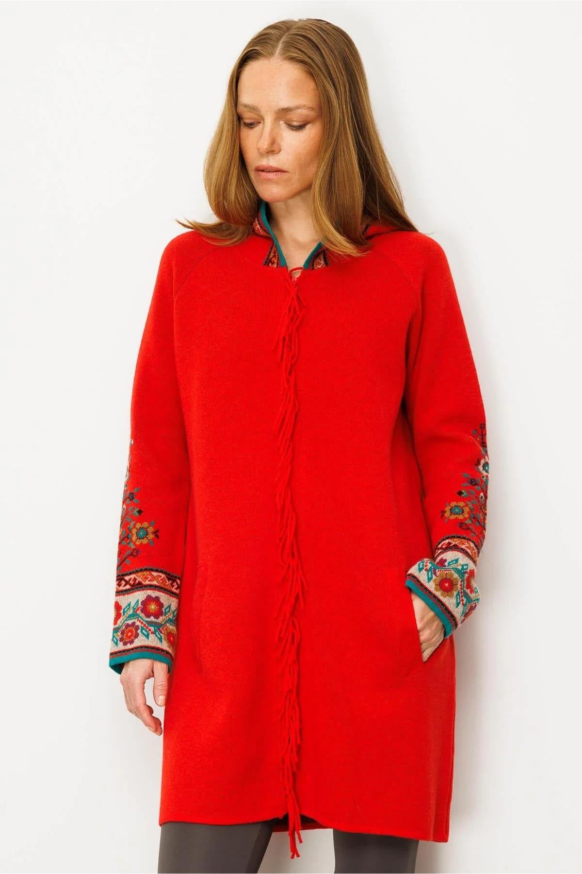 Kapüşonlu Kilim Jakarlı Püsküllü Hırka