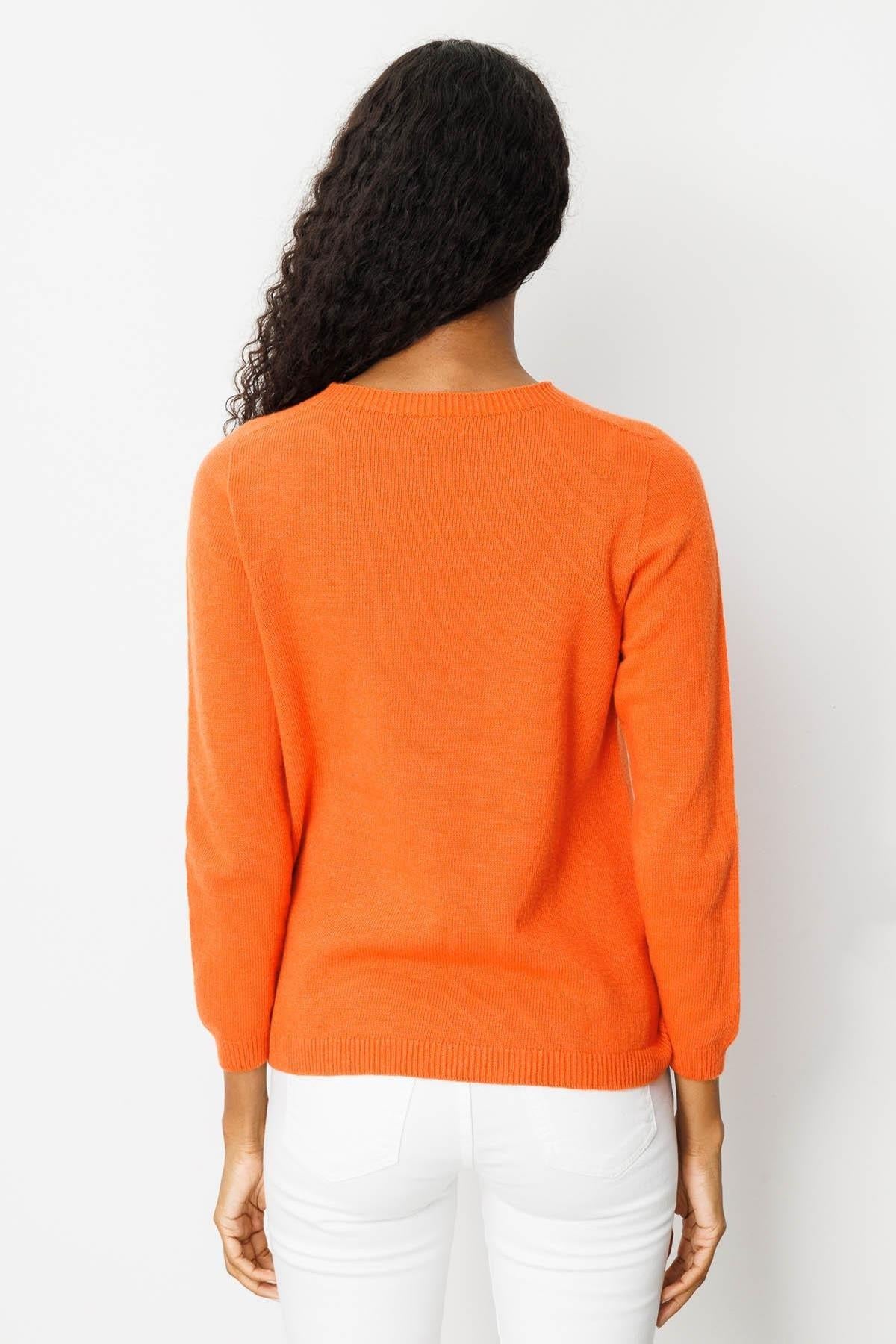 Zero Collar Snowflake Embroidered Sweater 