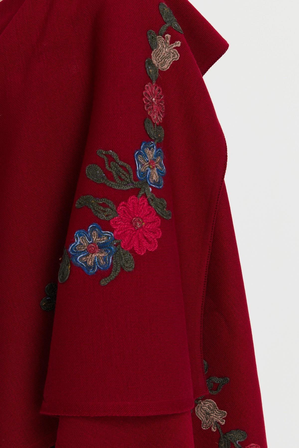 Desen Köşesi Çiçekli Nakış İşlemeli Büyük Kadın Şal - Eser Giyim