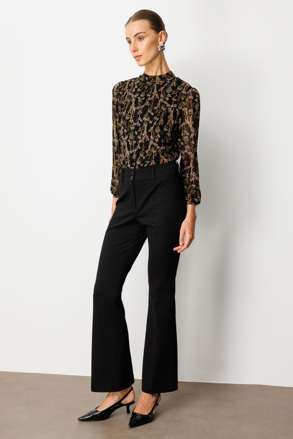 Bell-bottomed Pocketless Trousers