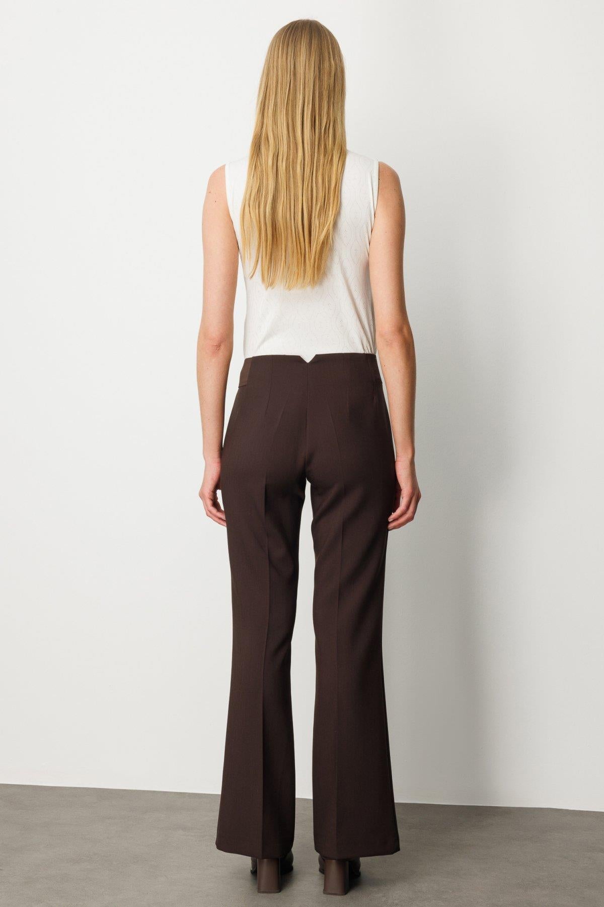 Beli Kalın Lastikli İspanyol Paça Pantolon