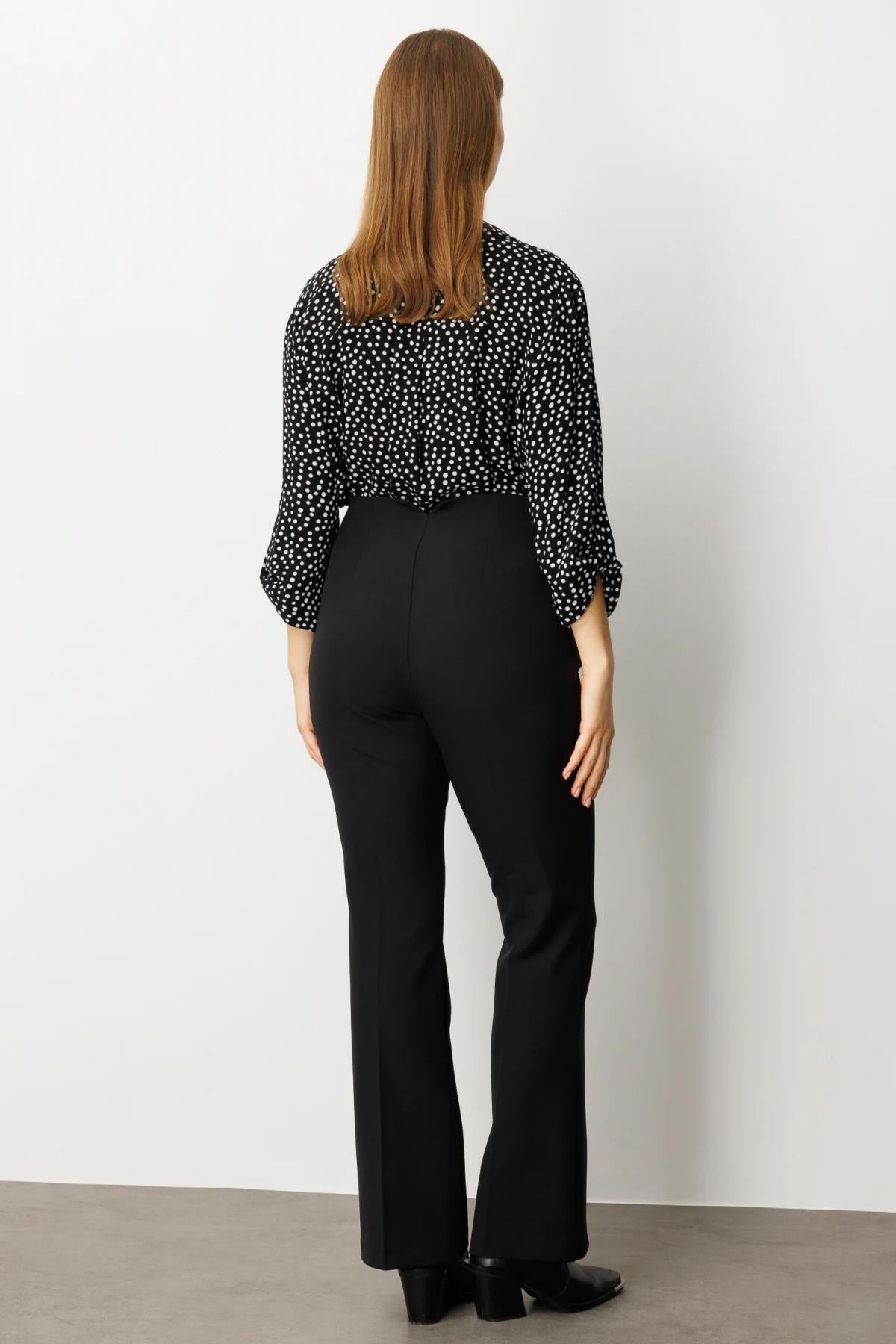 Beli Kalın Lastikli Büyük Beden Pantolon