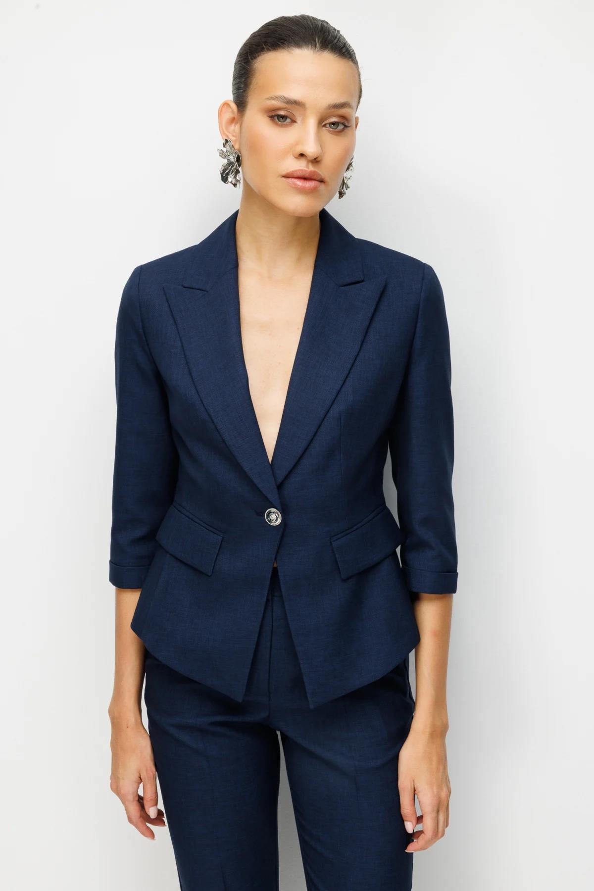 Kapak Cepli Duble Kol Kısa Ceket