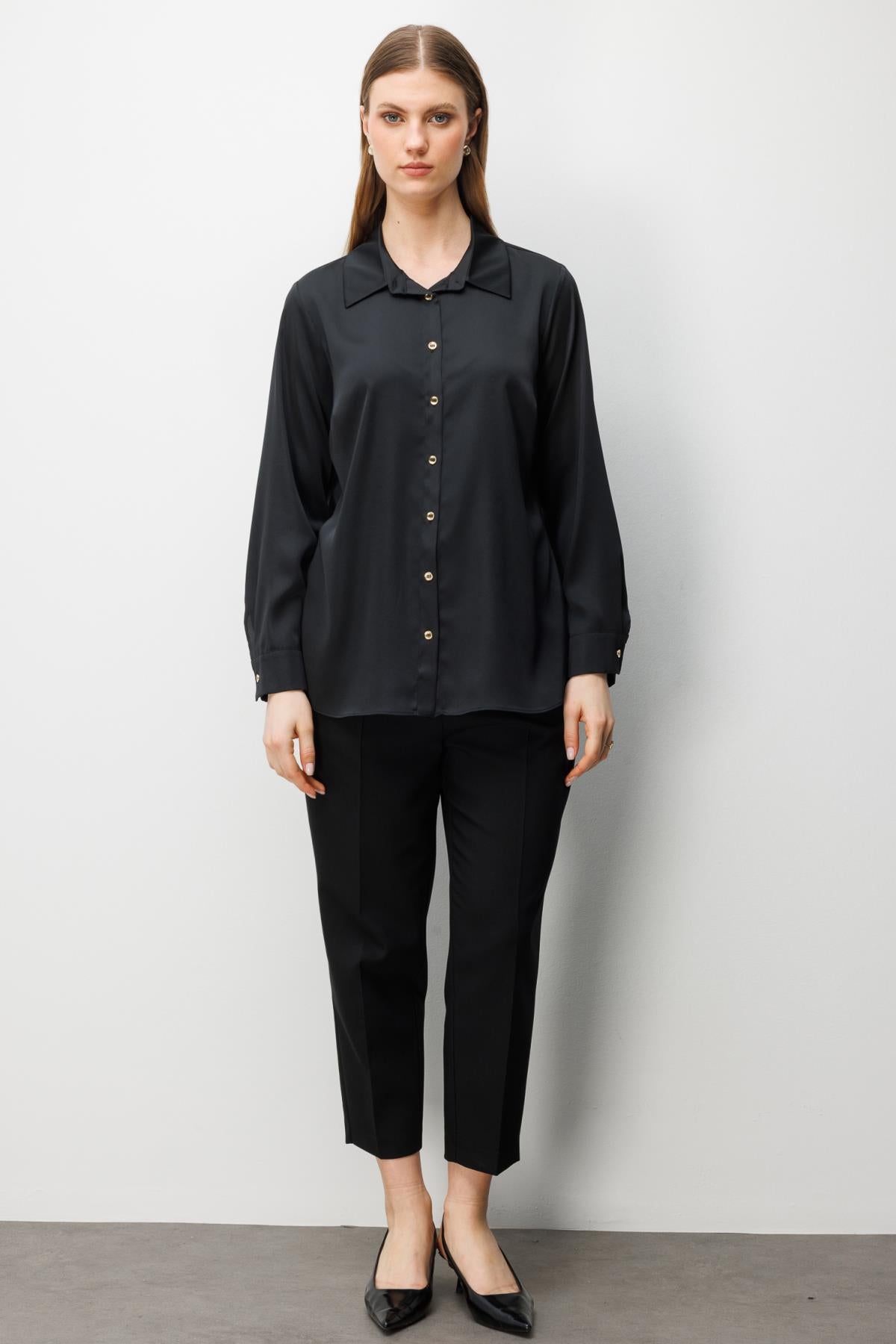 Saten Görünümlü Büyük Beden Gömlek