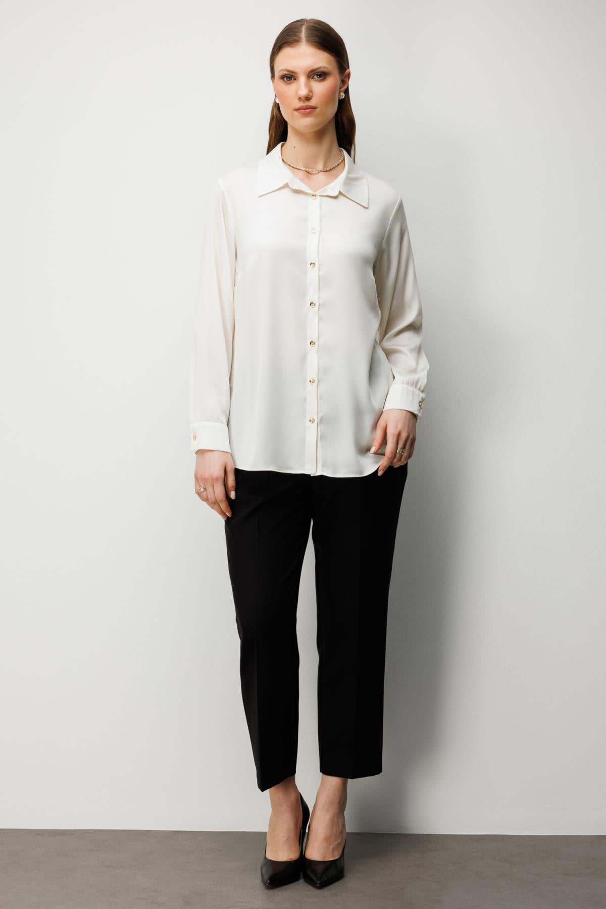 Saten Görünümlü Büyük Beden Gömlek