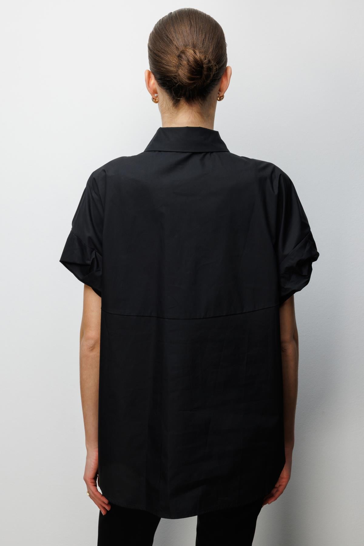 Boncuk İşlemeli Balon Kol Bluz