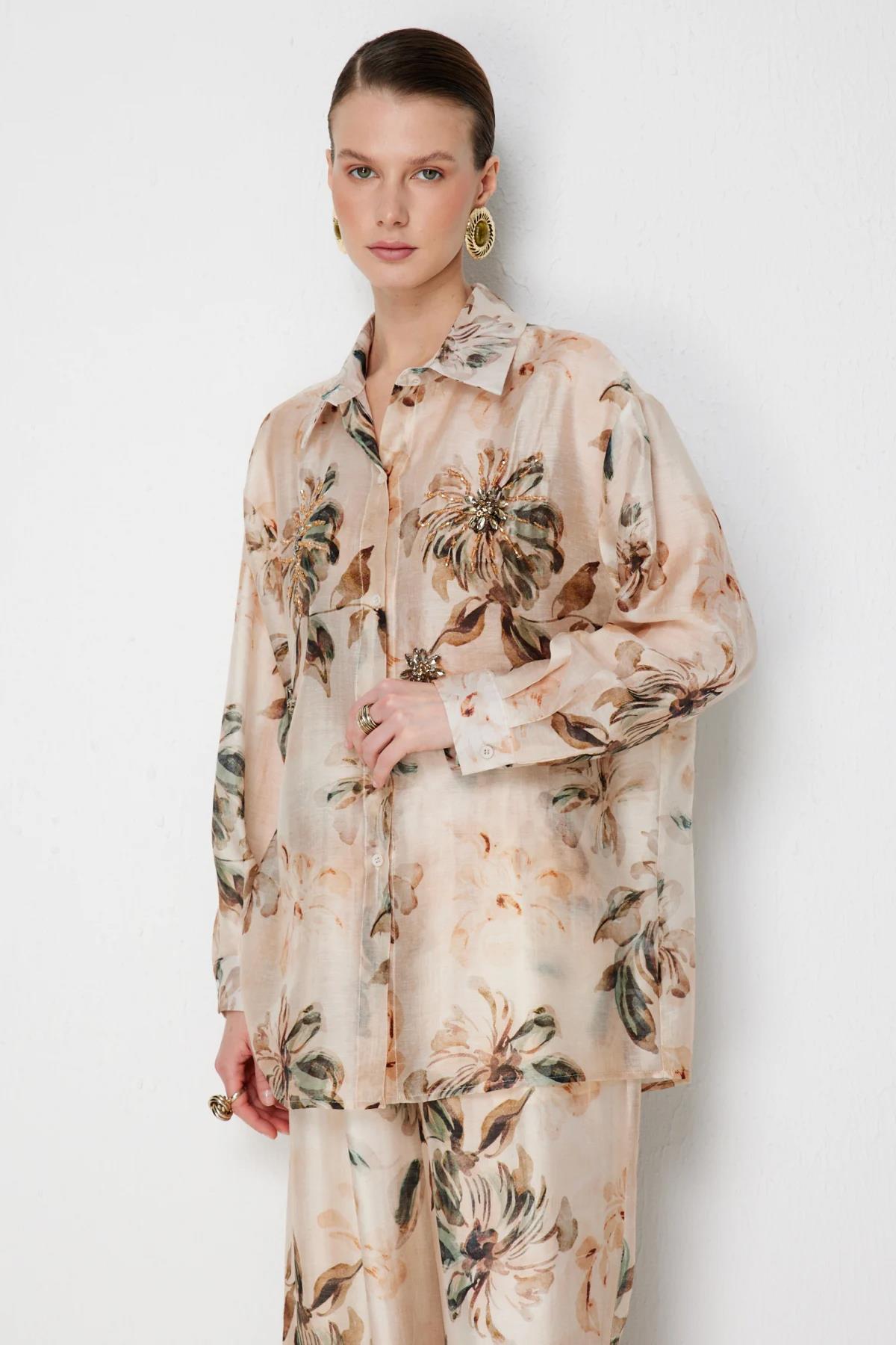 Taş İşlemeli Çiçek Desenli Tunik